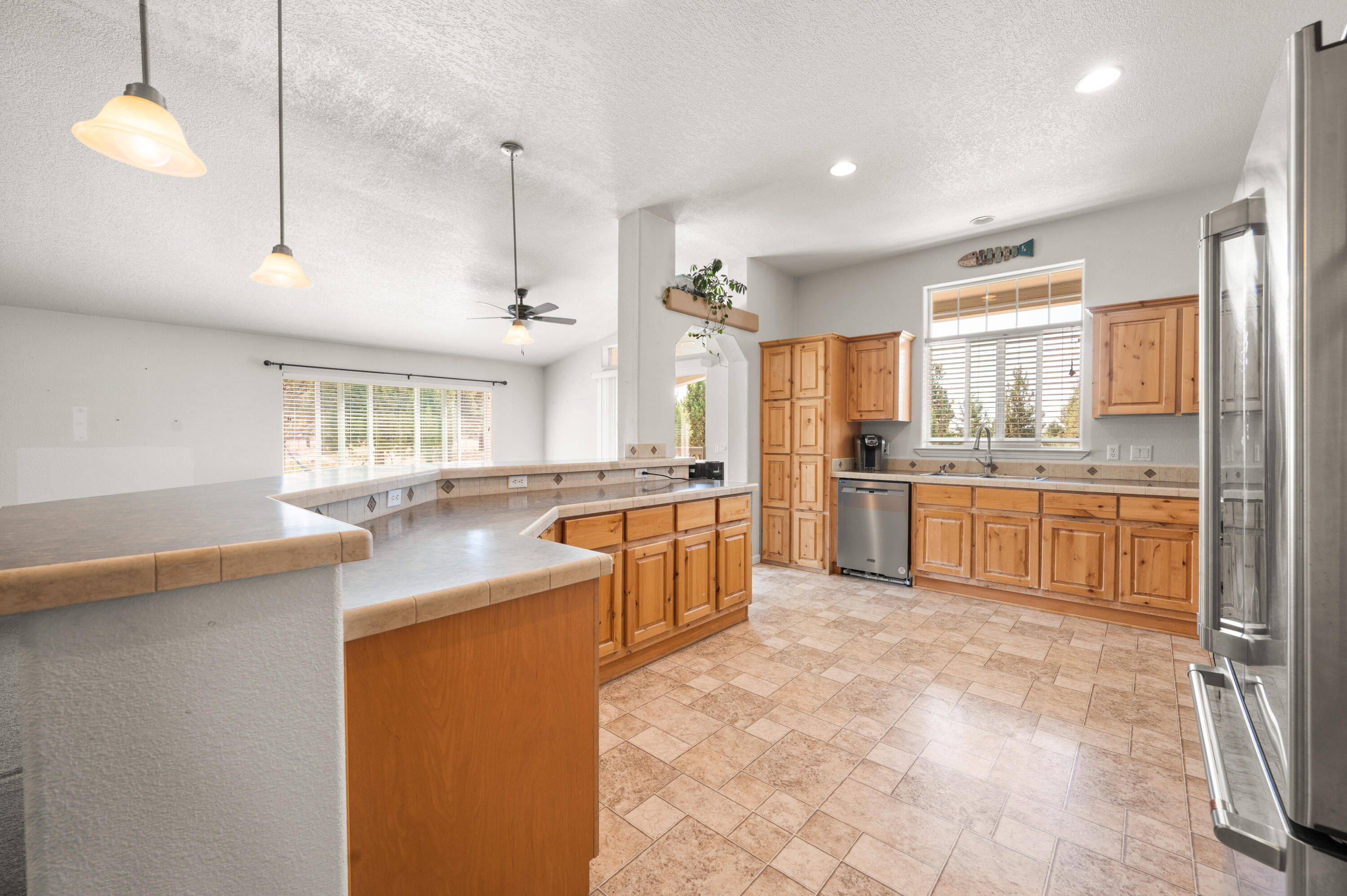 4730 SE Umatilla Loop