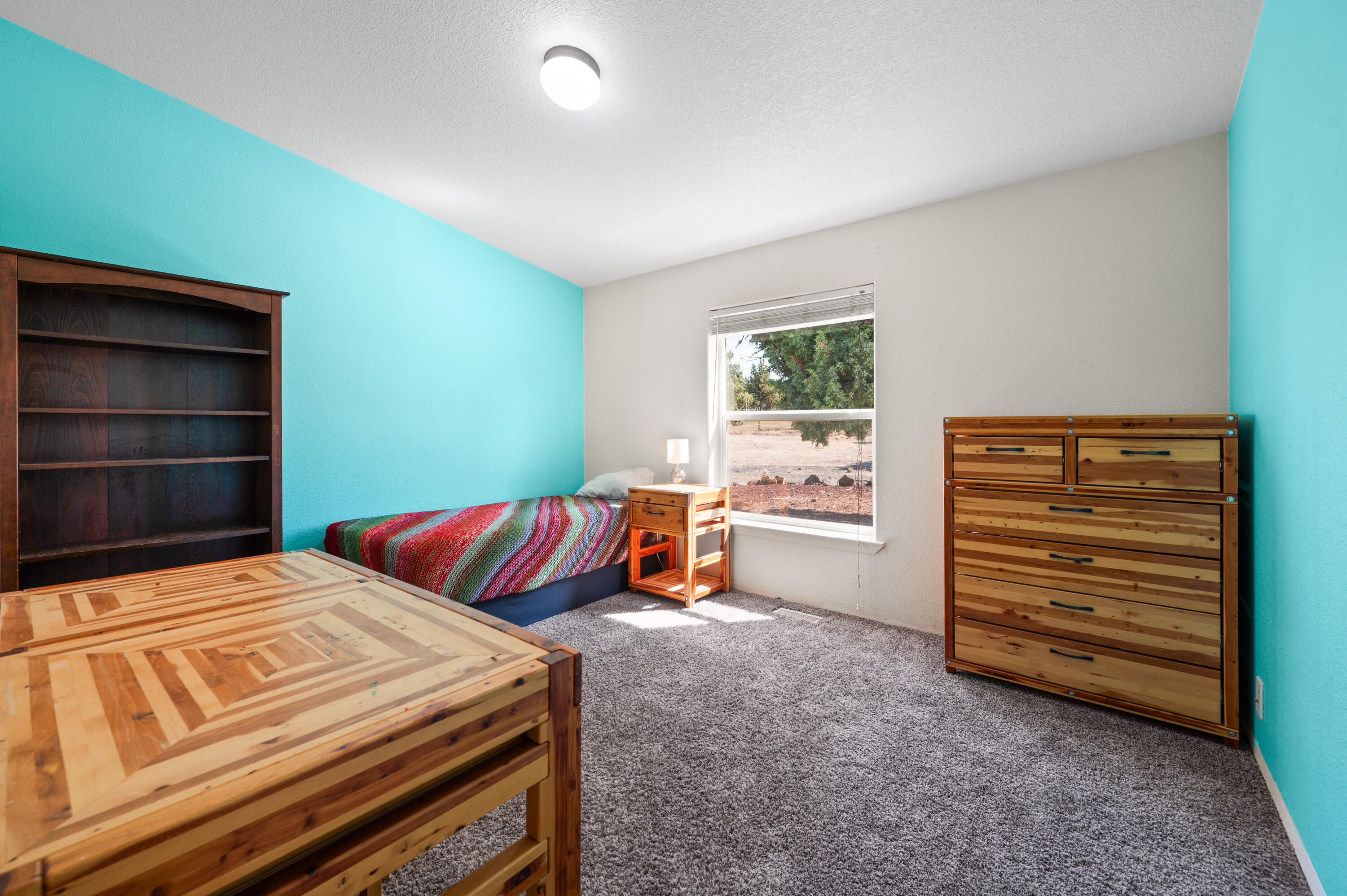 4730 SE Umatilla Loop