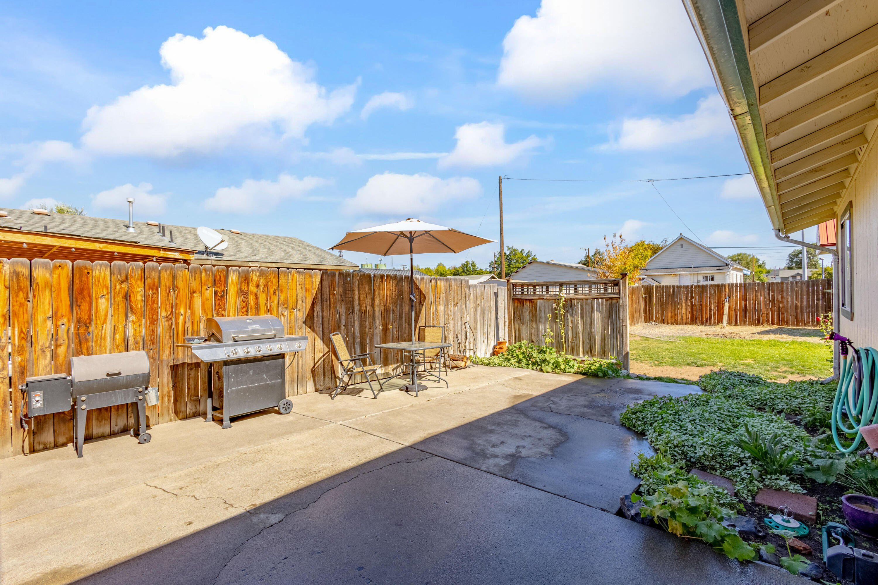 740 NW Beaver Street