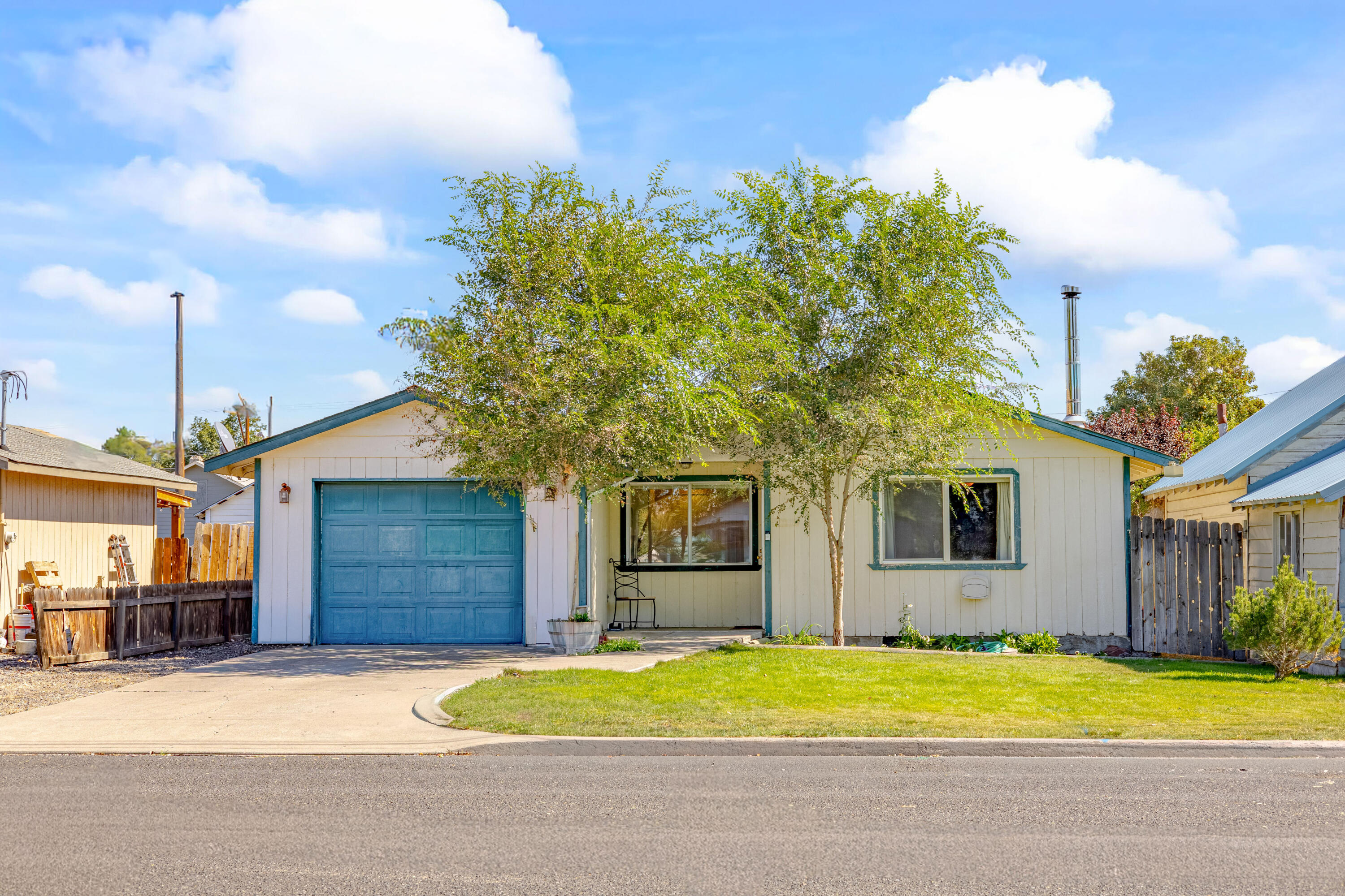 740 NW Beaver Street