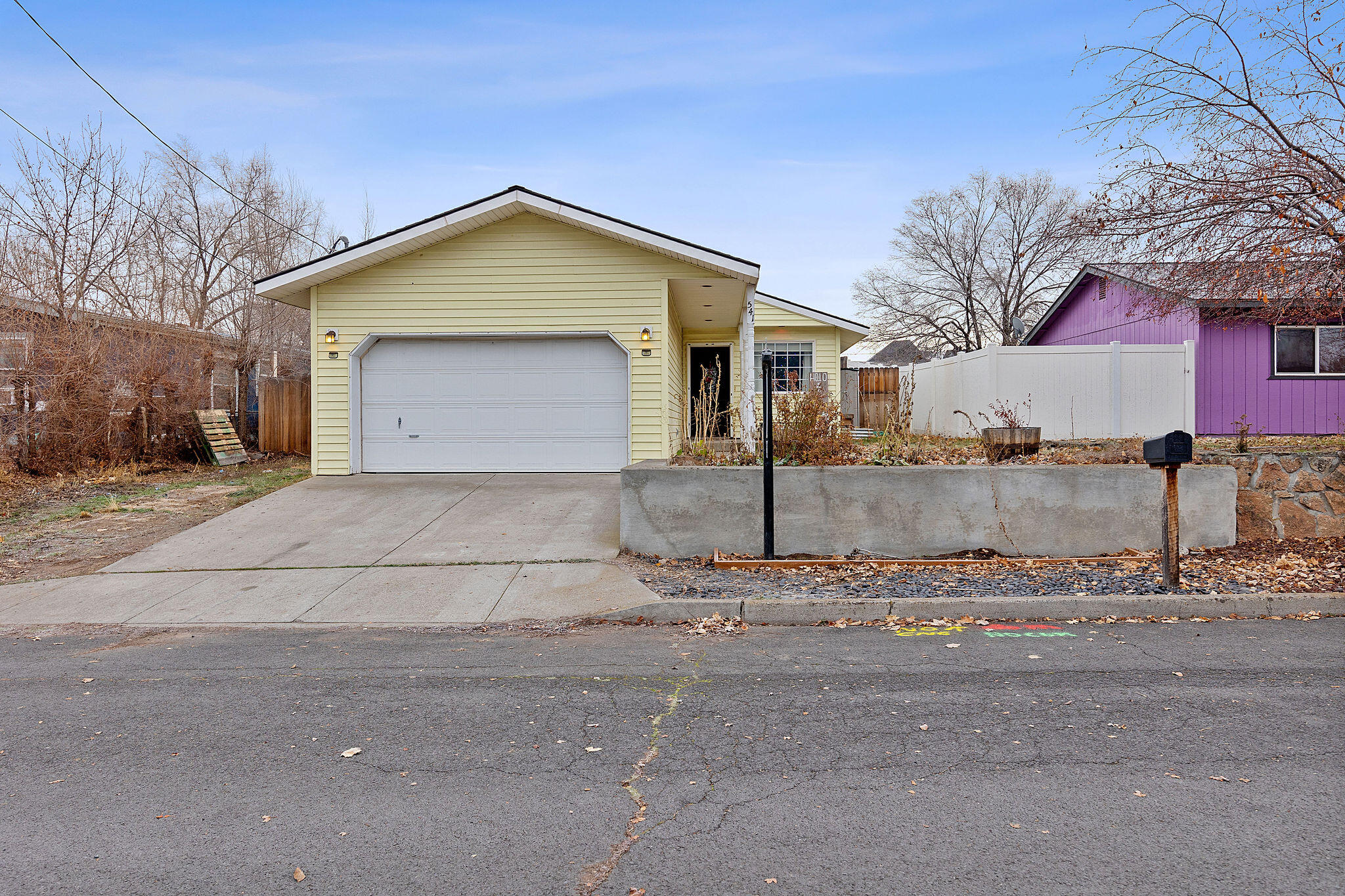 541 SW 3rd Street