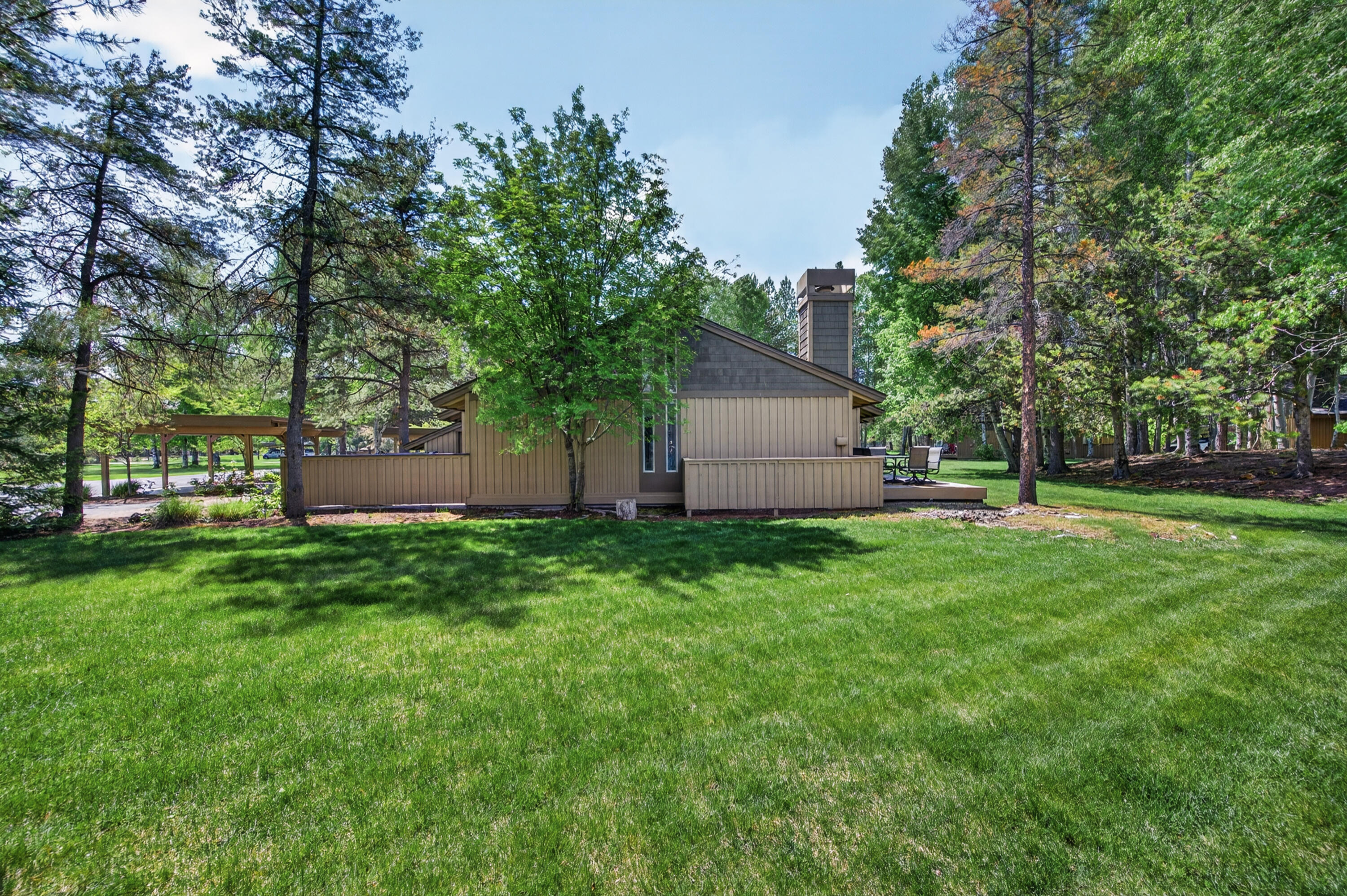 57335 Lake Aspen Lane, 4