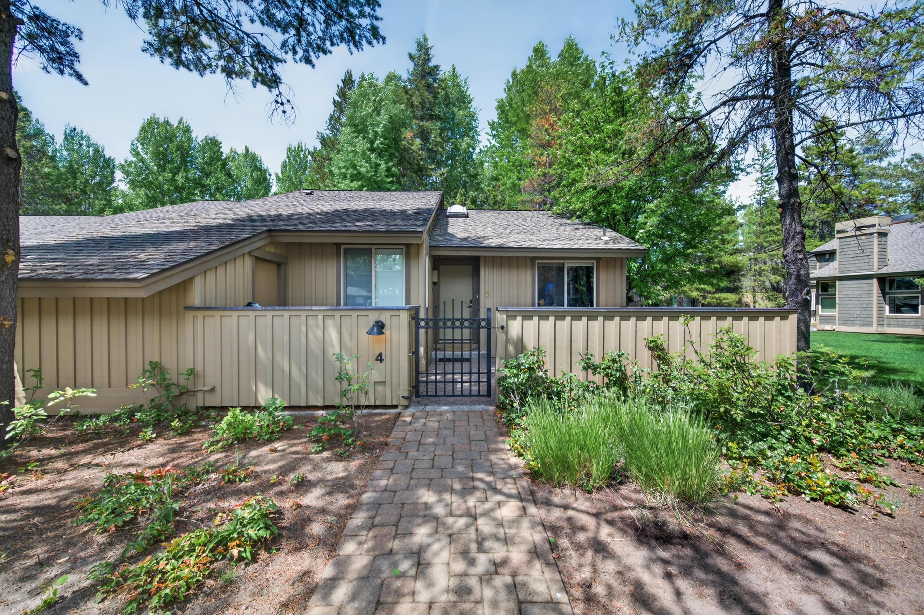 57335 Lake Aspen Lane, 4