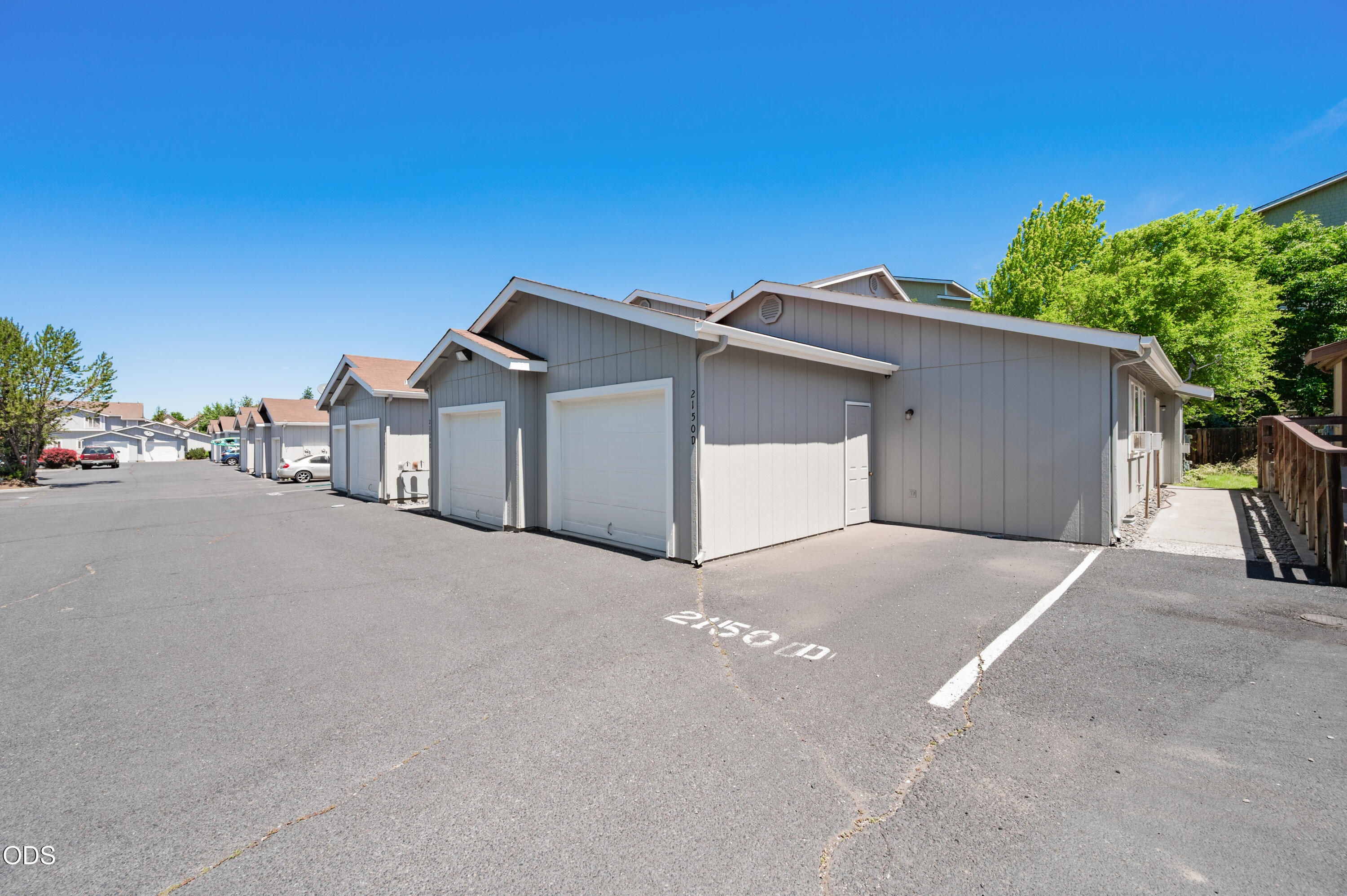 2150 SW Canyon Drive