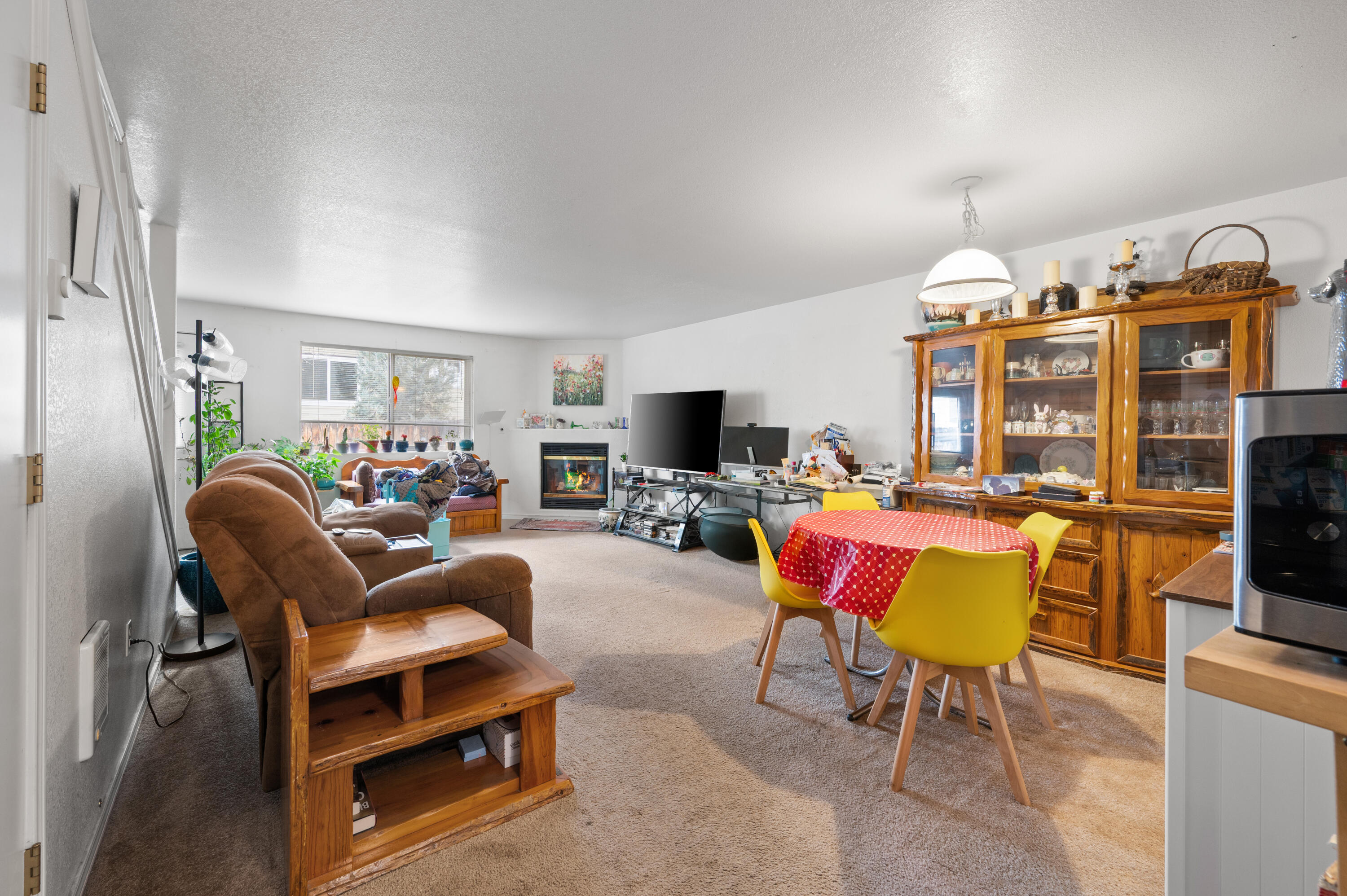 2150 SW Canyon Drive