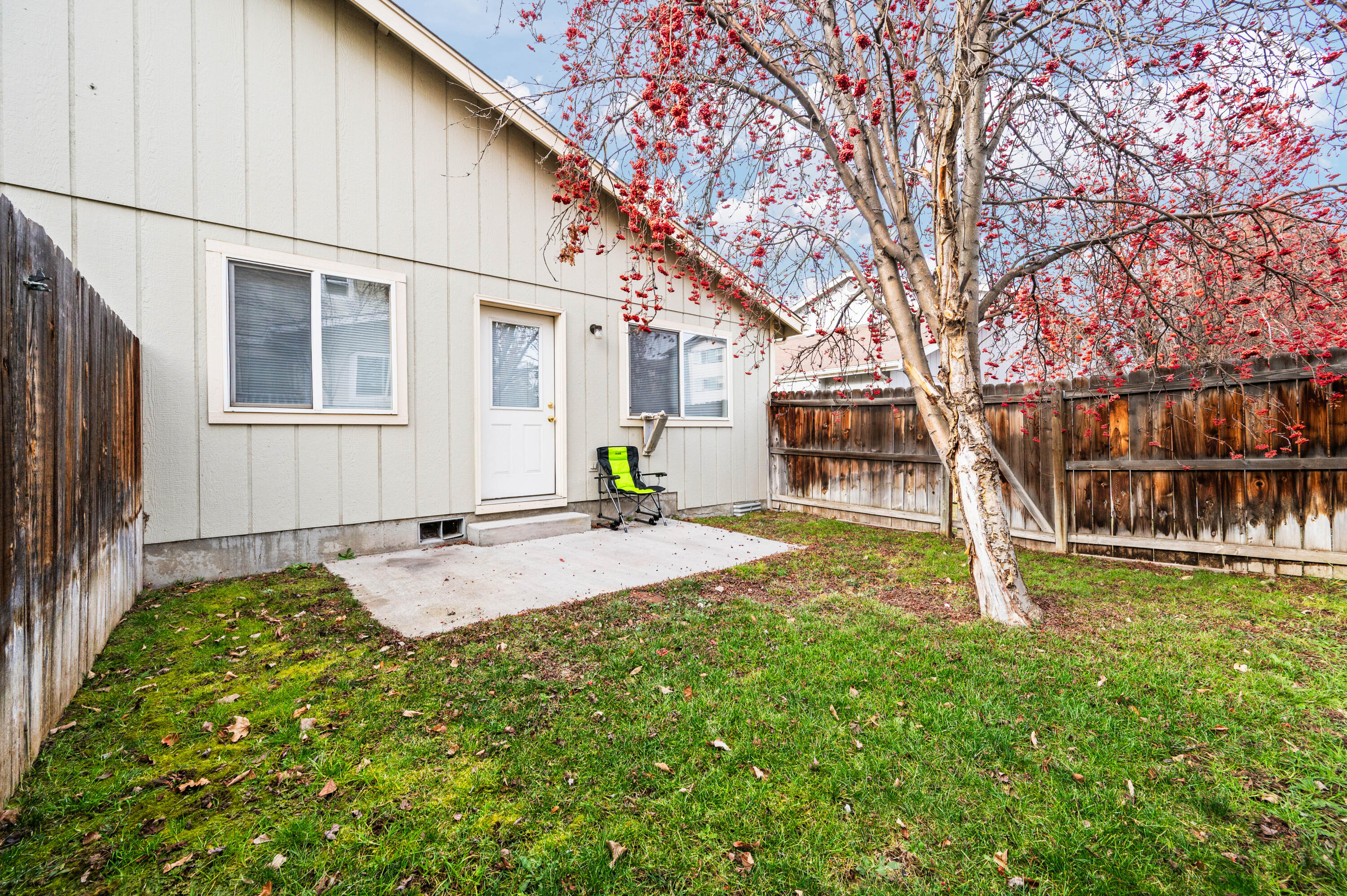 2150 SW Canyon Drive