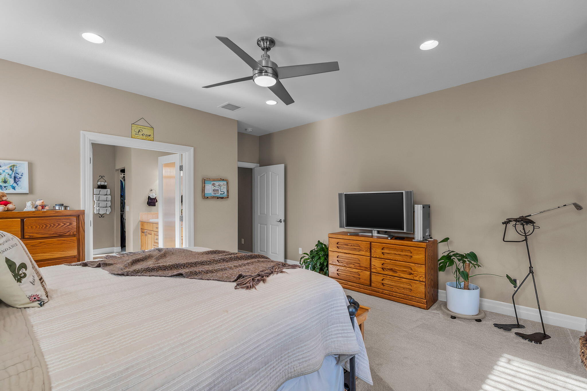 752 Crystal Falls Court