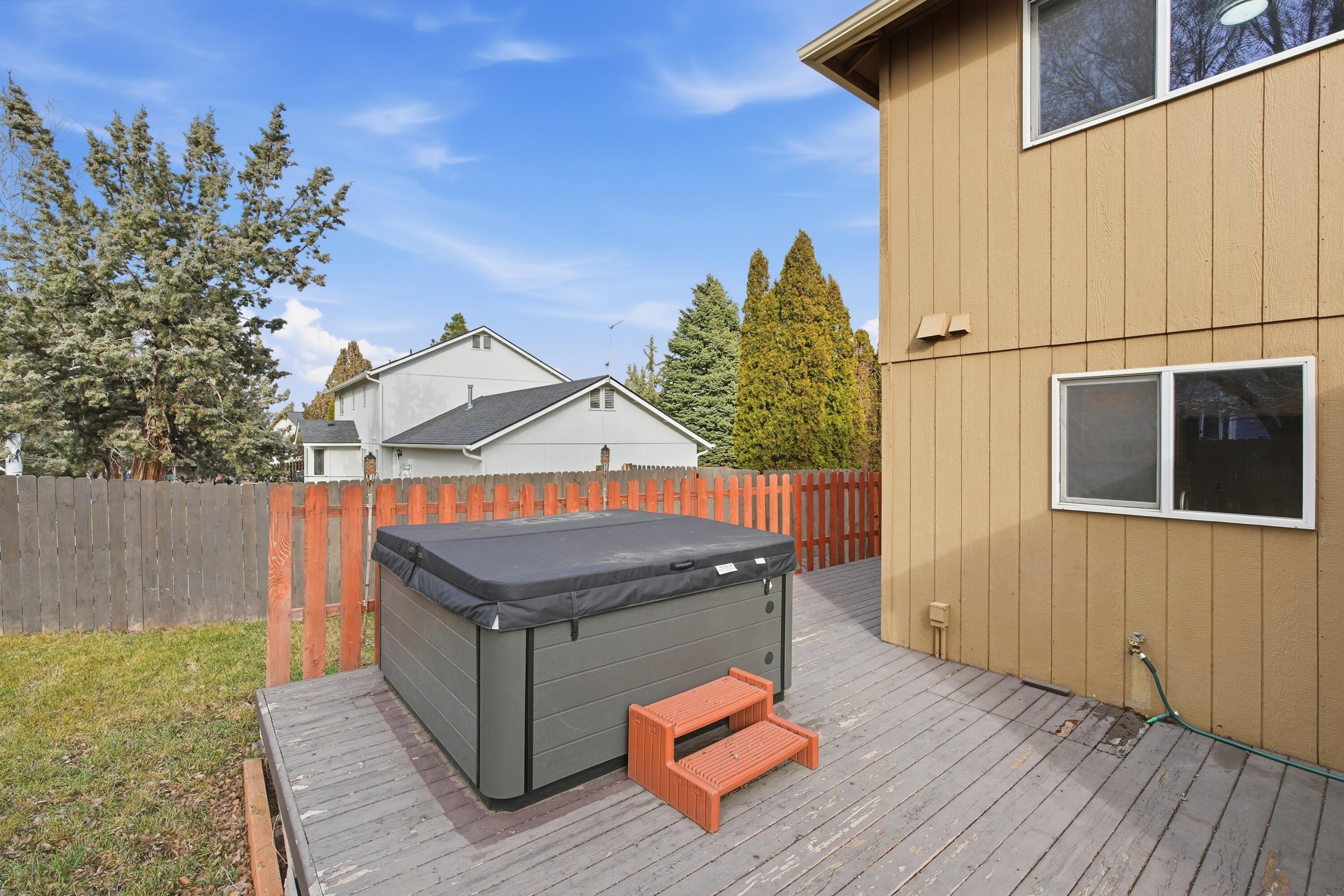 2917 SW 37th Court