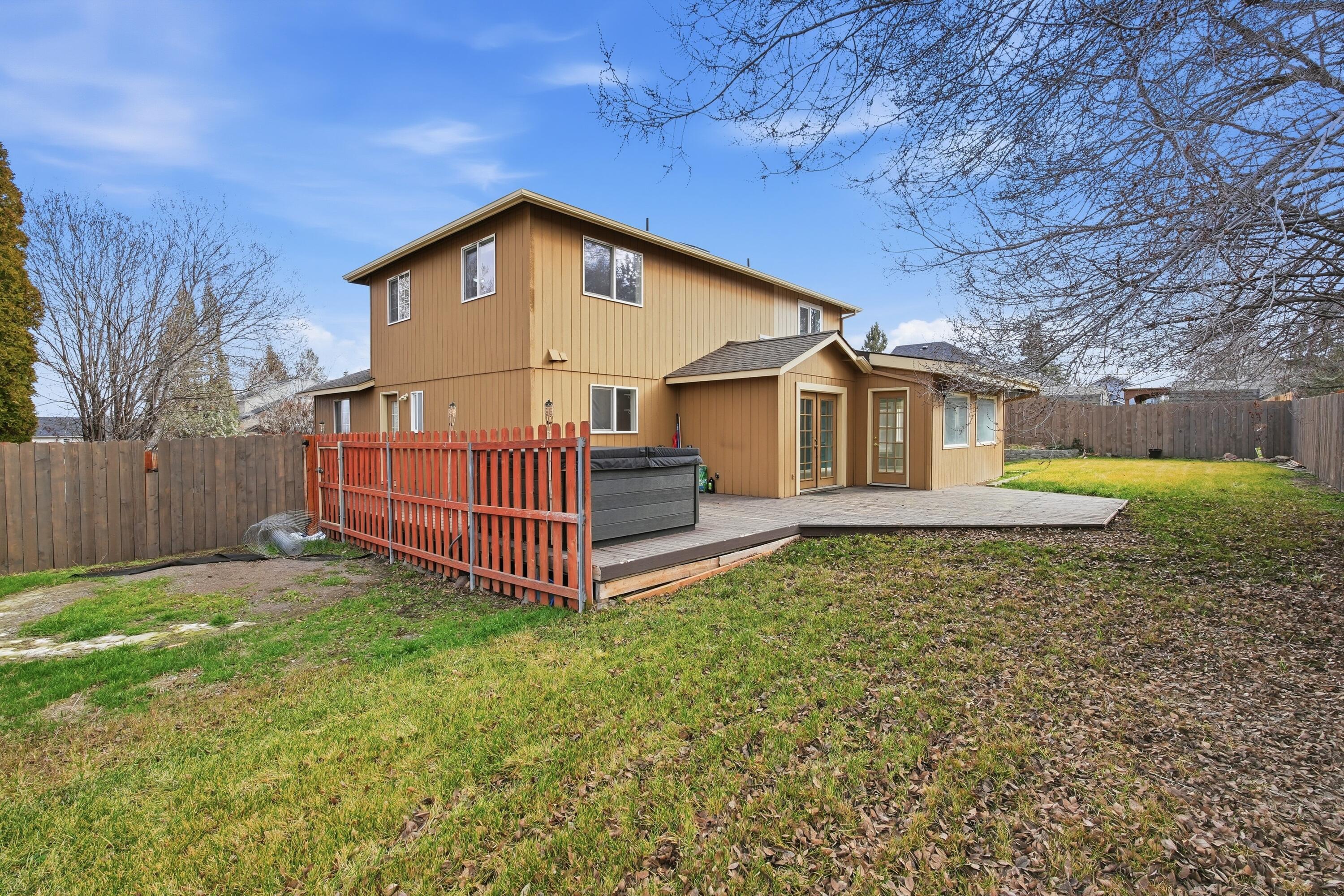 2917 SW 37th Court