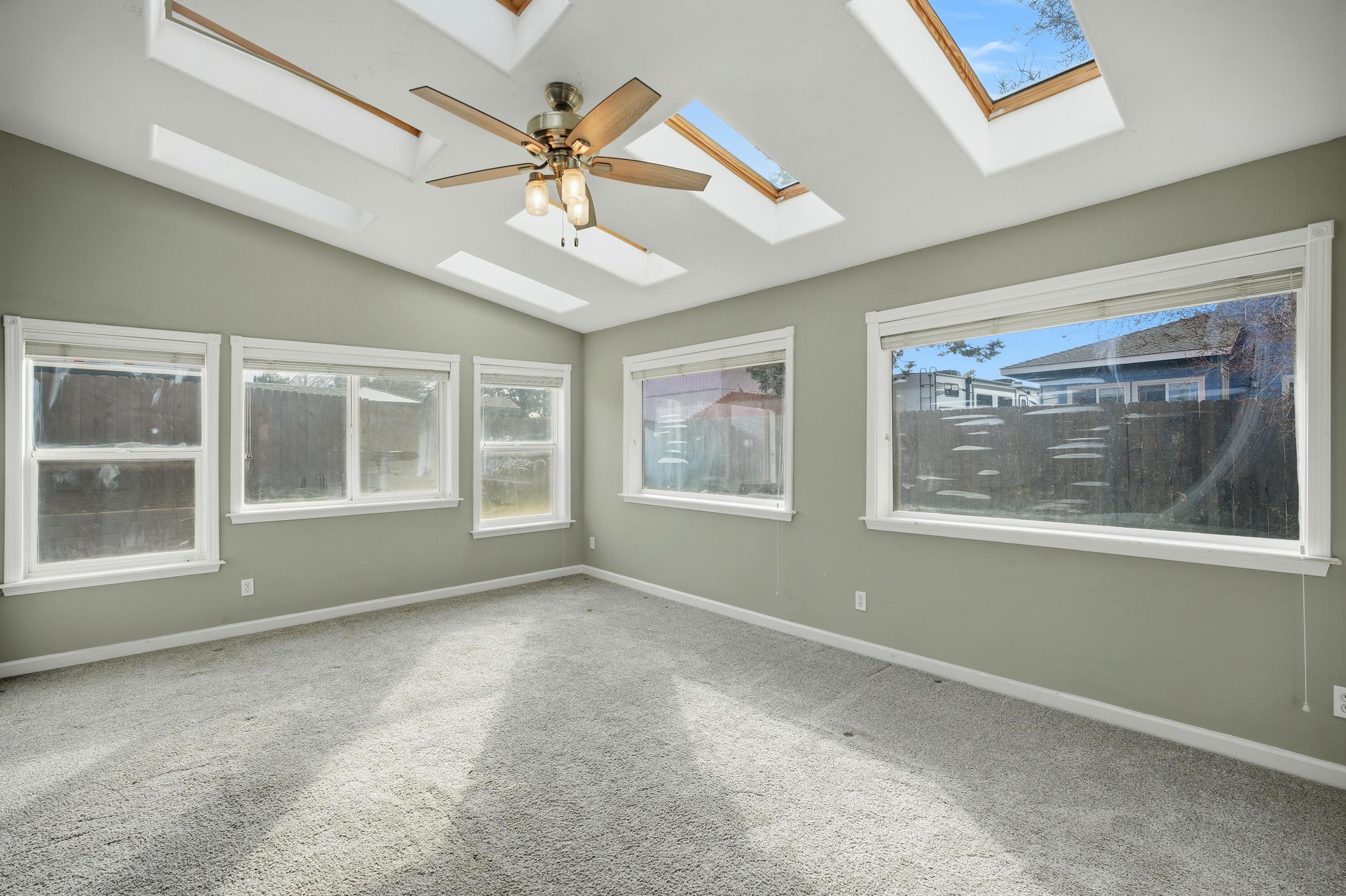 2917 SW 37th Court