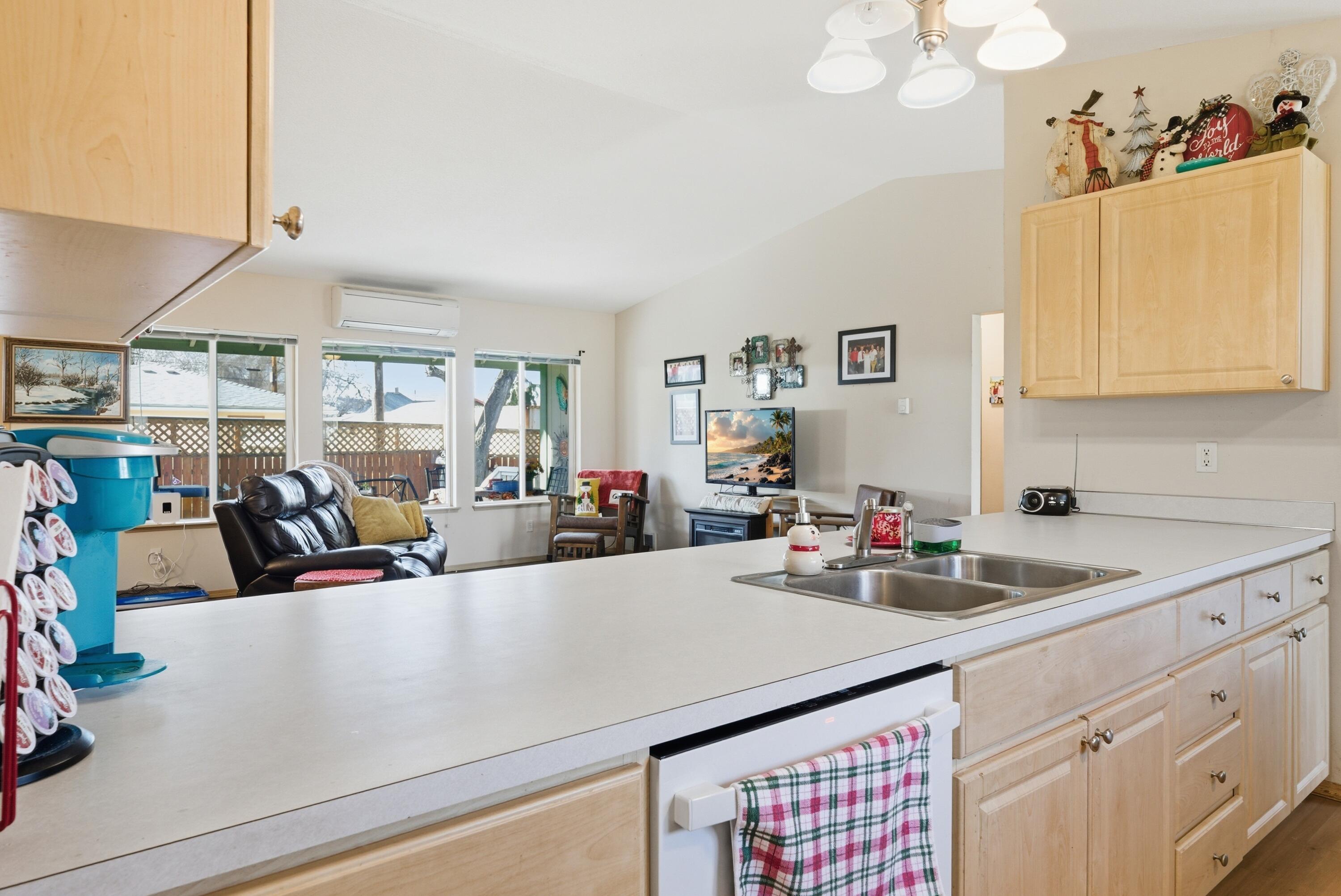 306 SE 8th Street