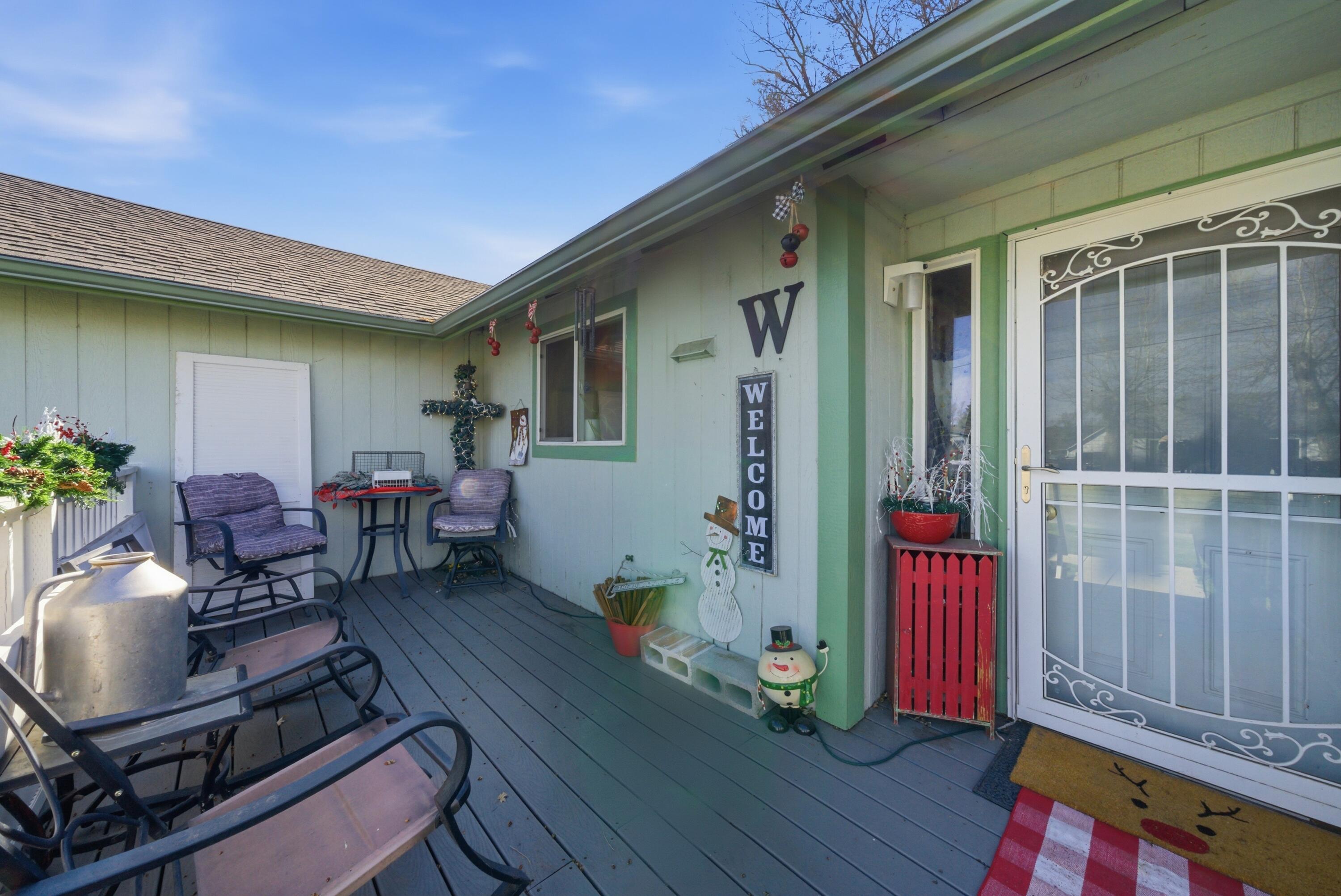 306 SE 8th Street