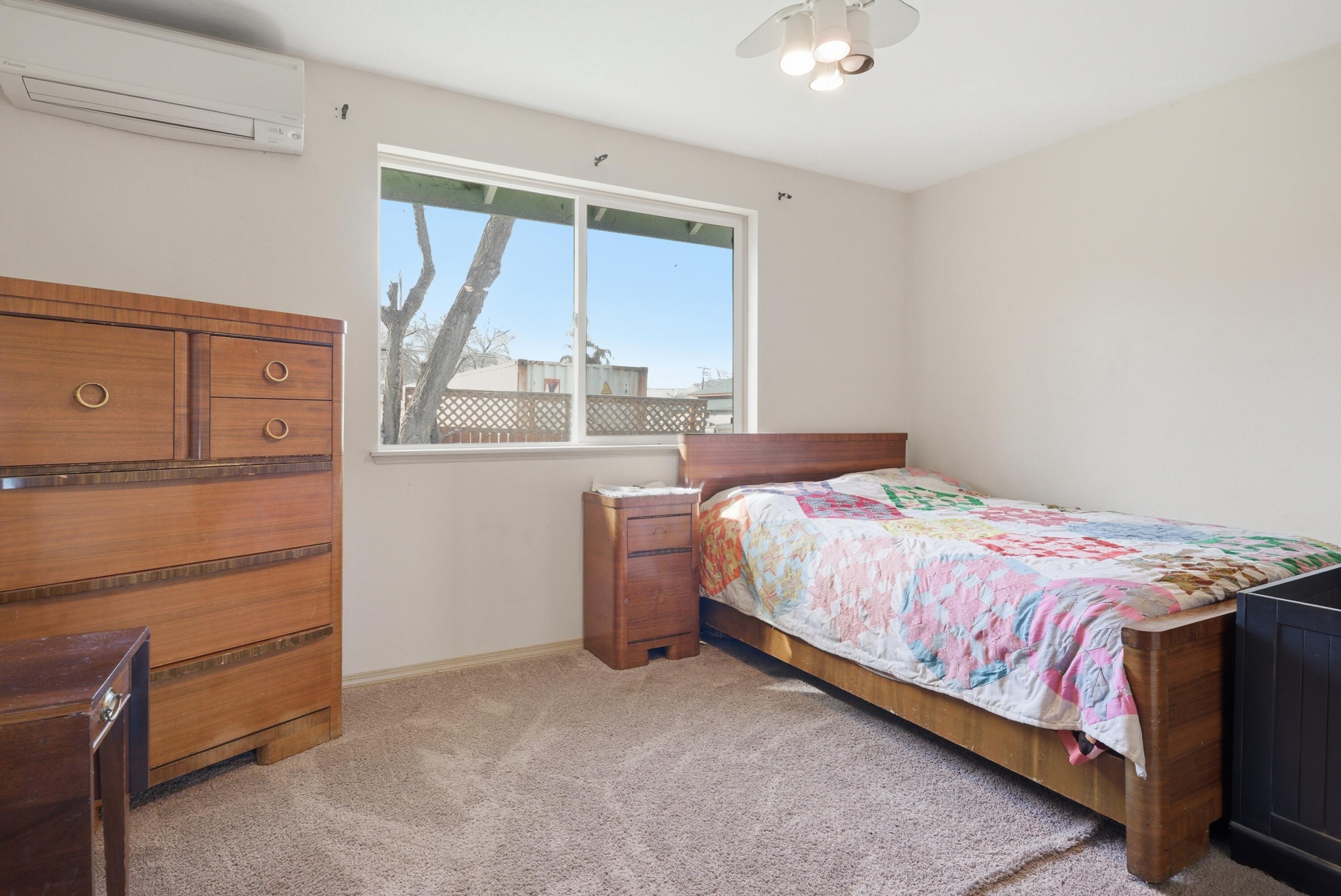 306 SE 8th Street