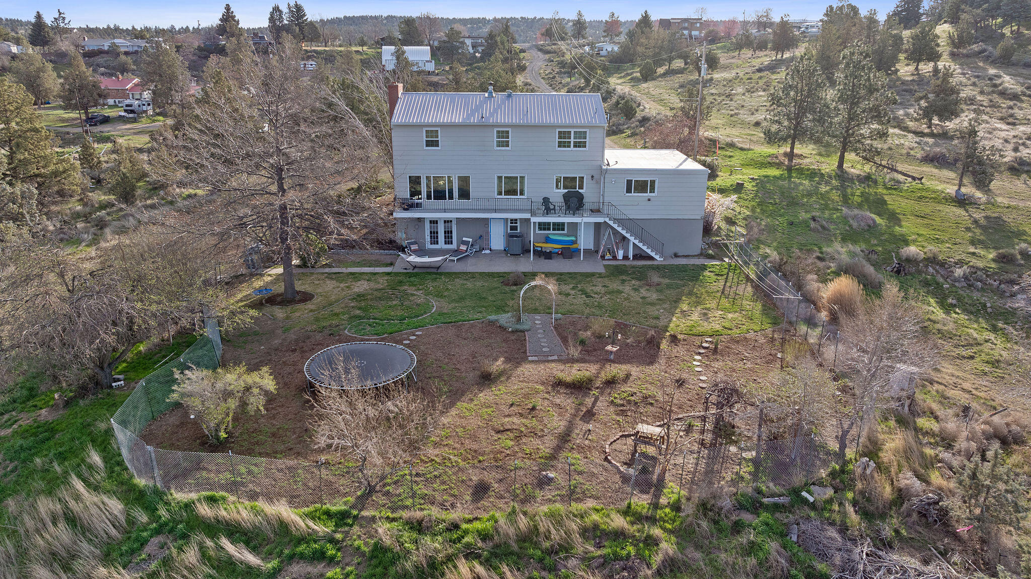 1103 NE Richard Lane