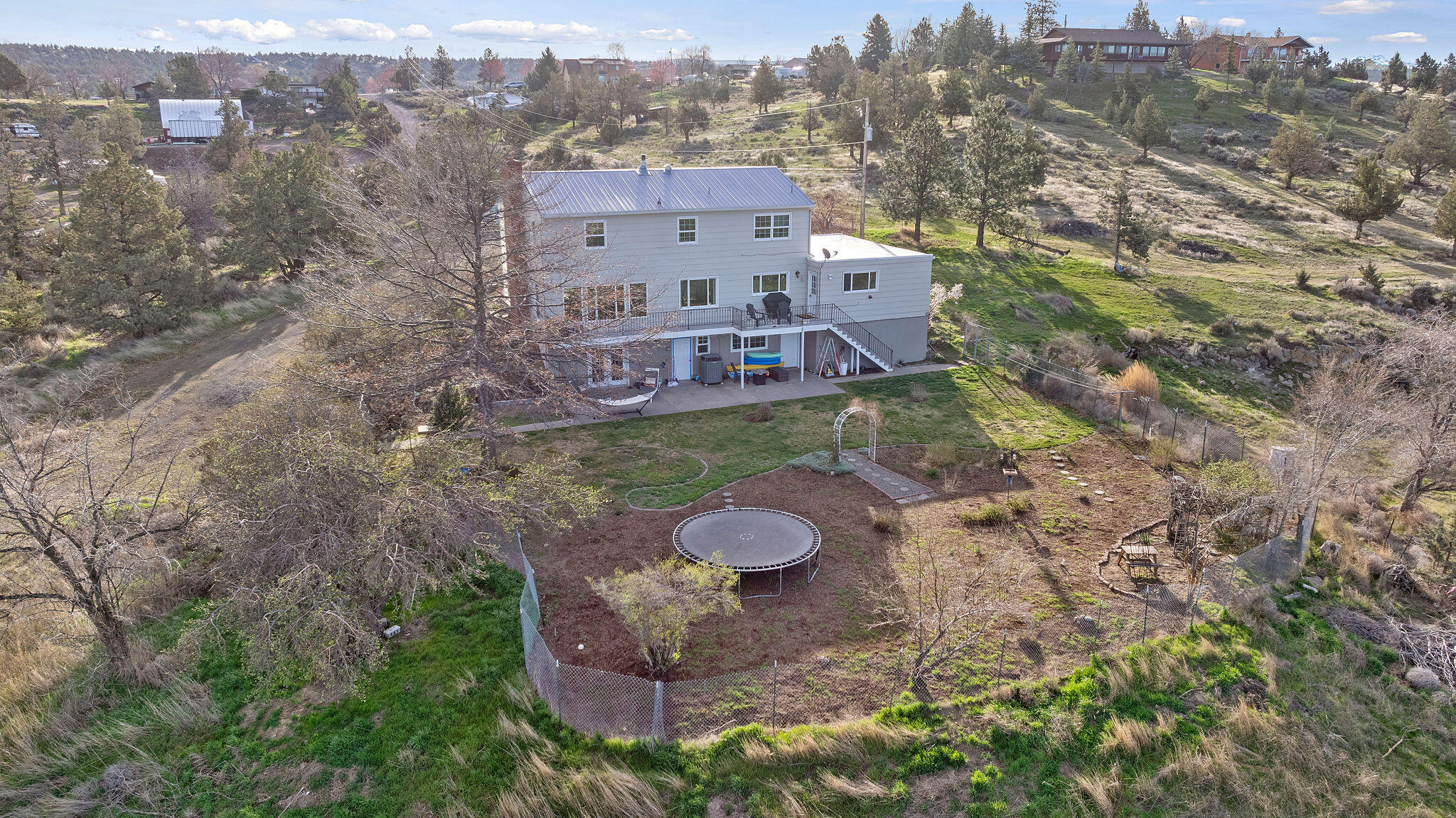 1103 NE Richard Lane