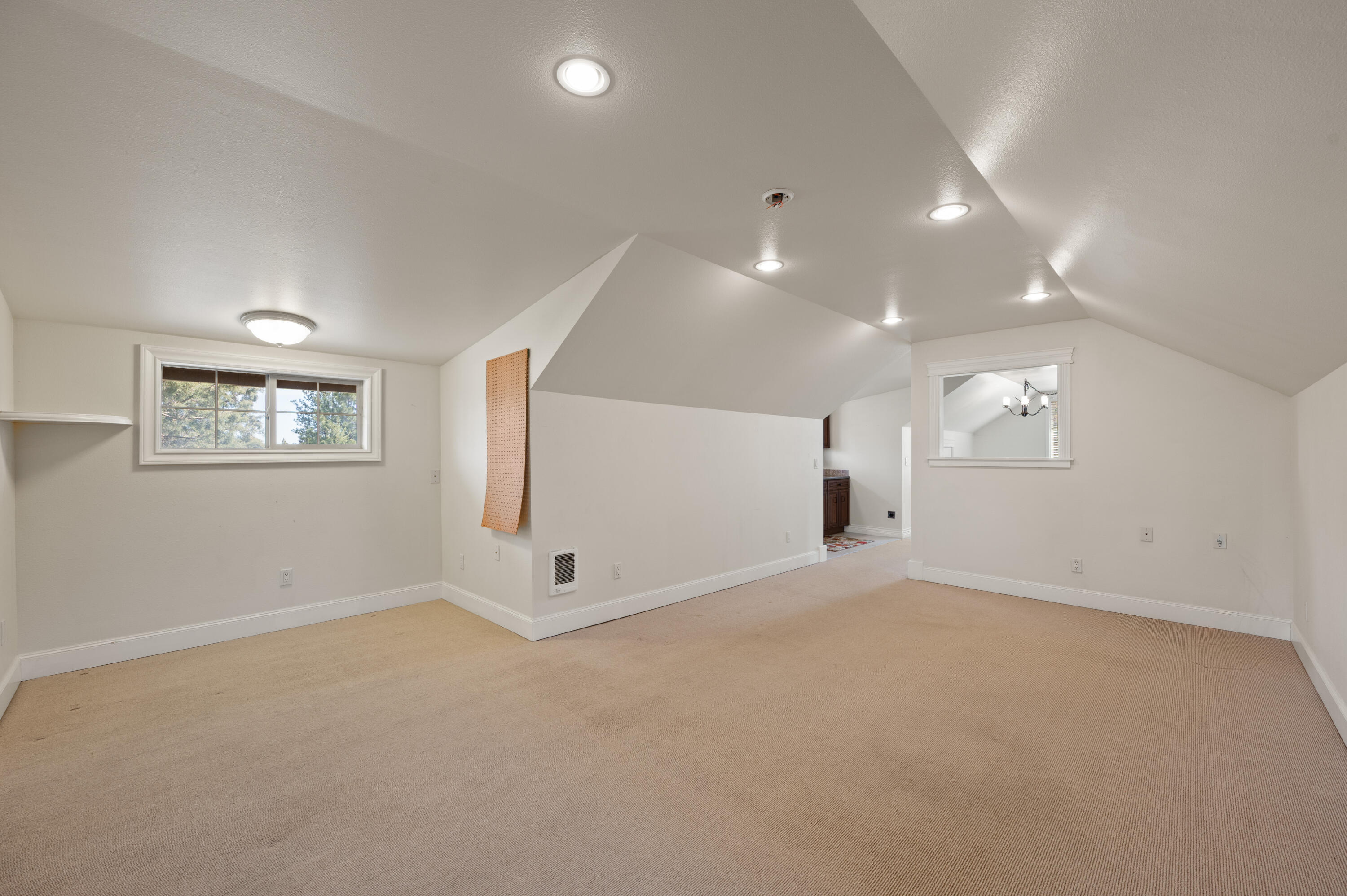 60135 Stirling Drive