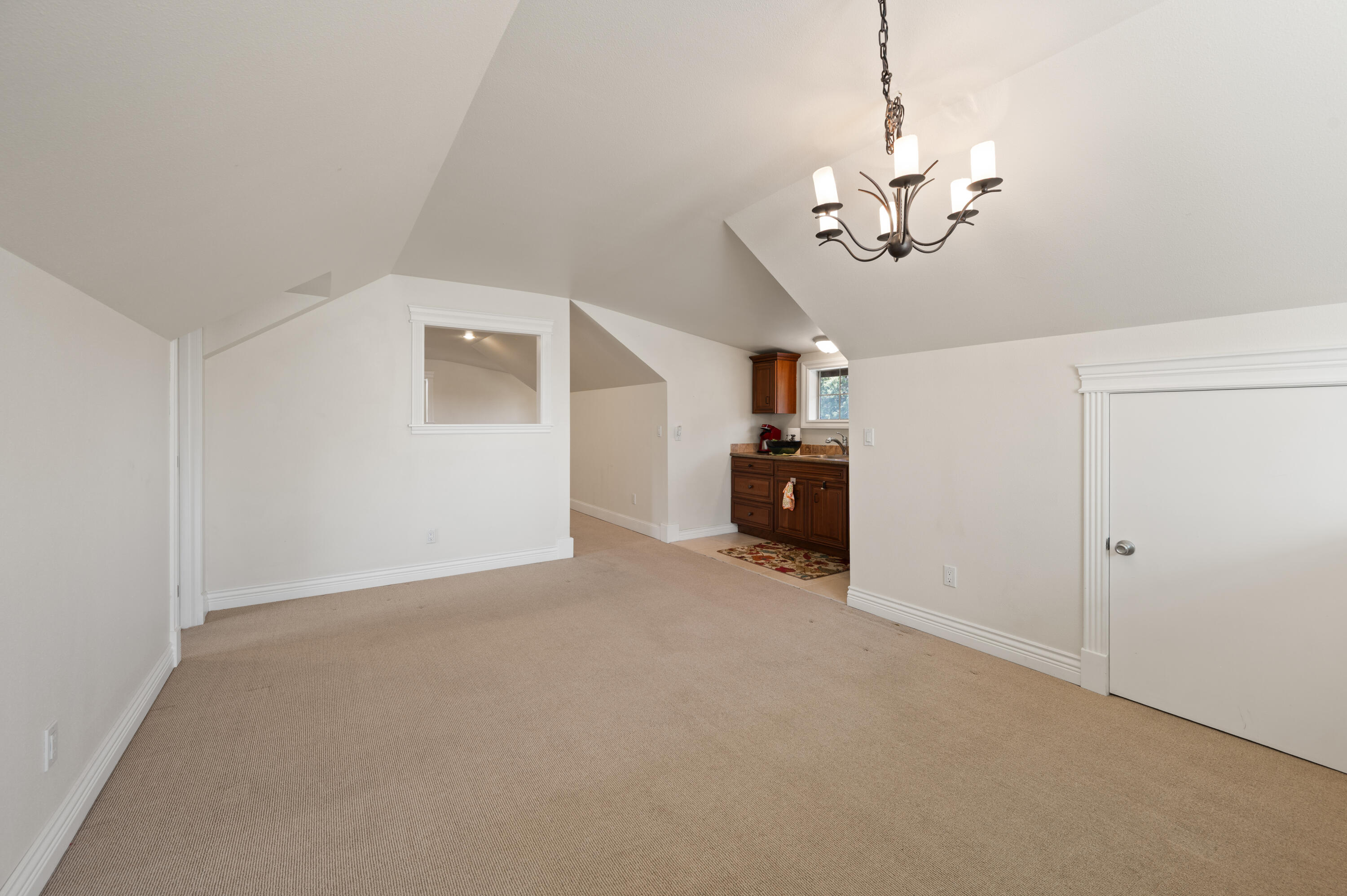 60135 Stirling Drive