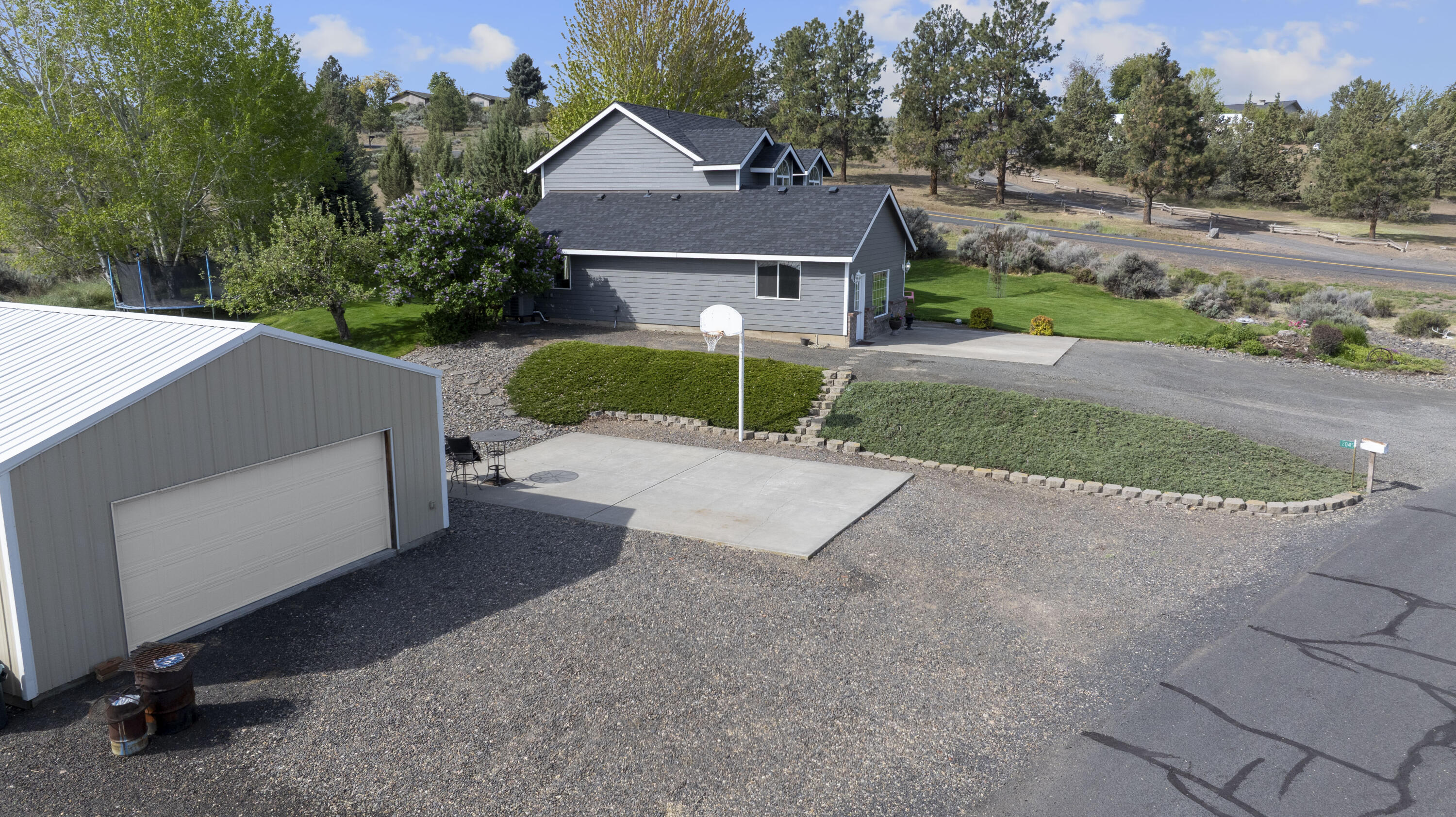 2045 NE Camas Lane
