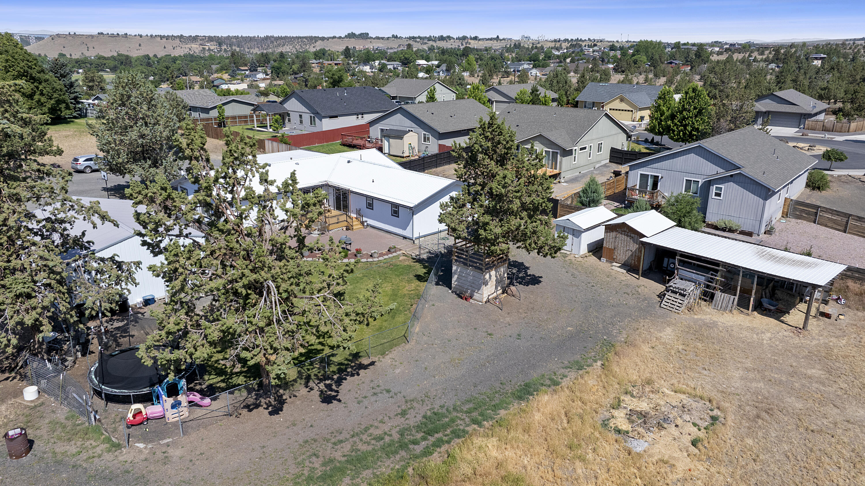 605 SE Kinkade Road