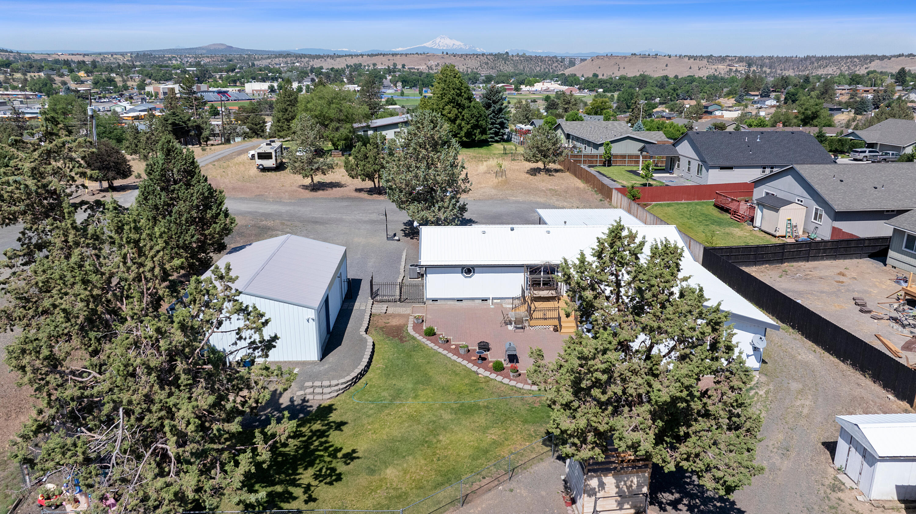 605 SE Kinkade Road