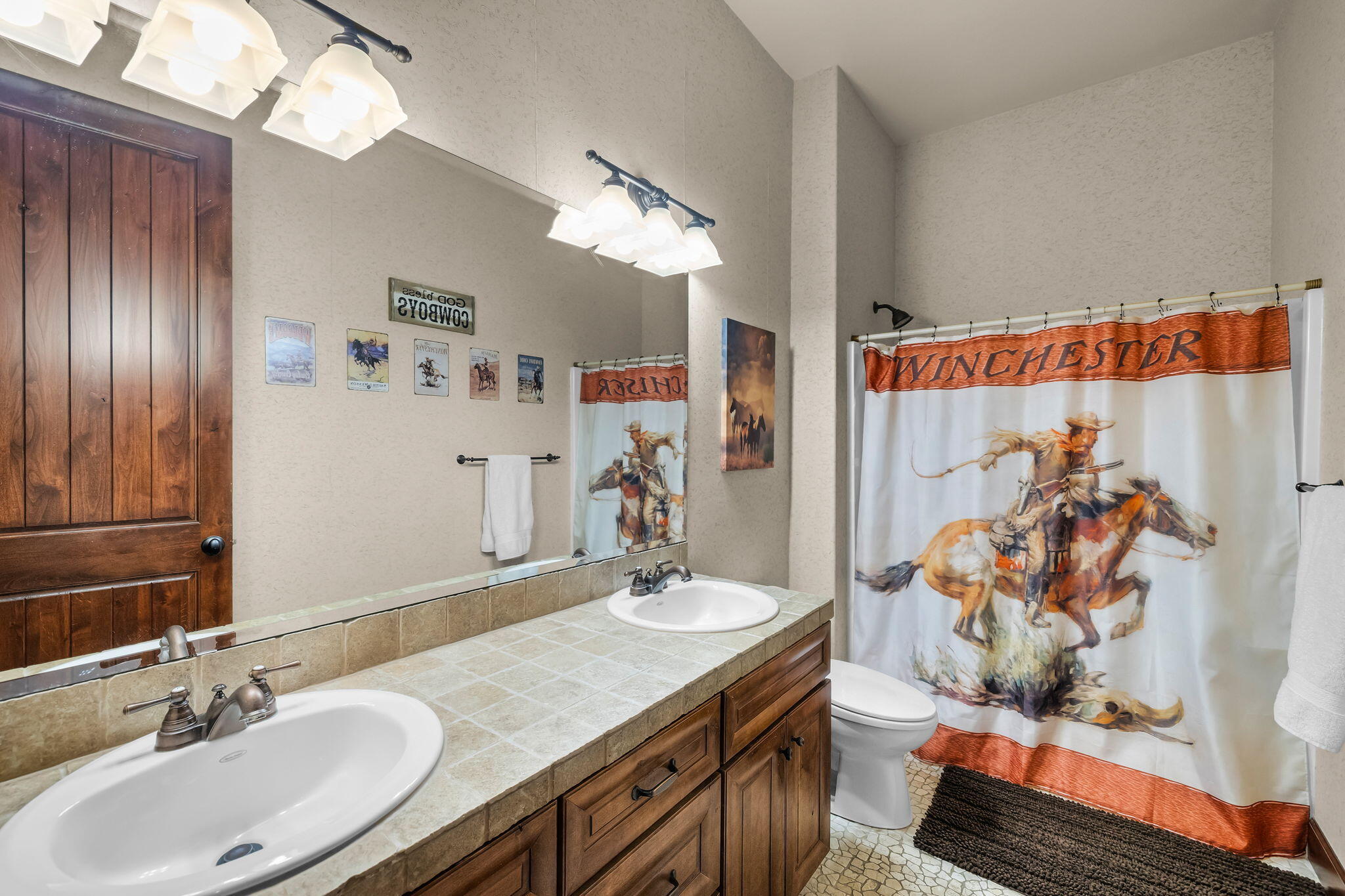 1144 Highland View Loop