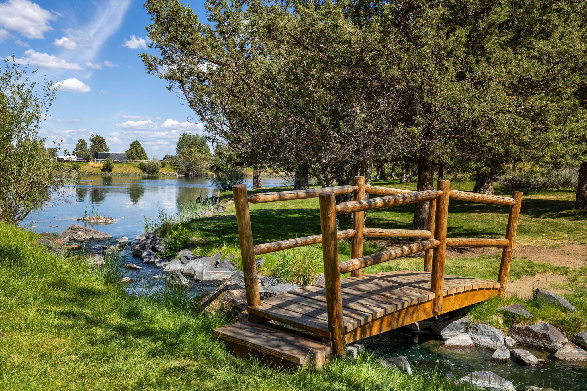 1144 Highland View Loop
