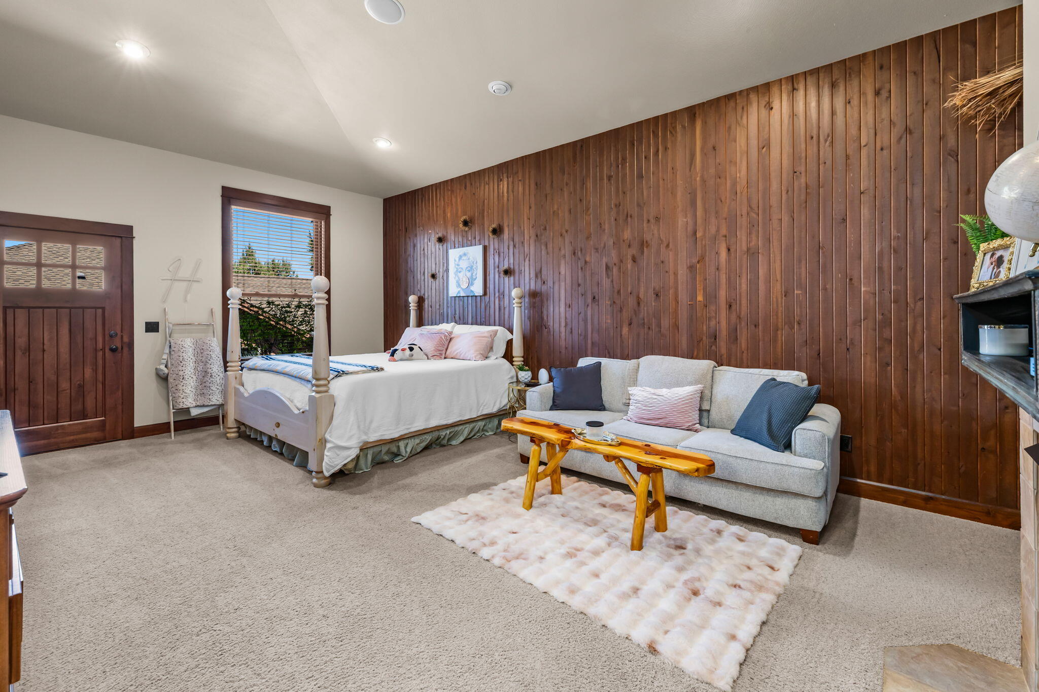 1144 Highland View Loop