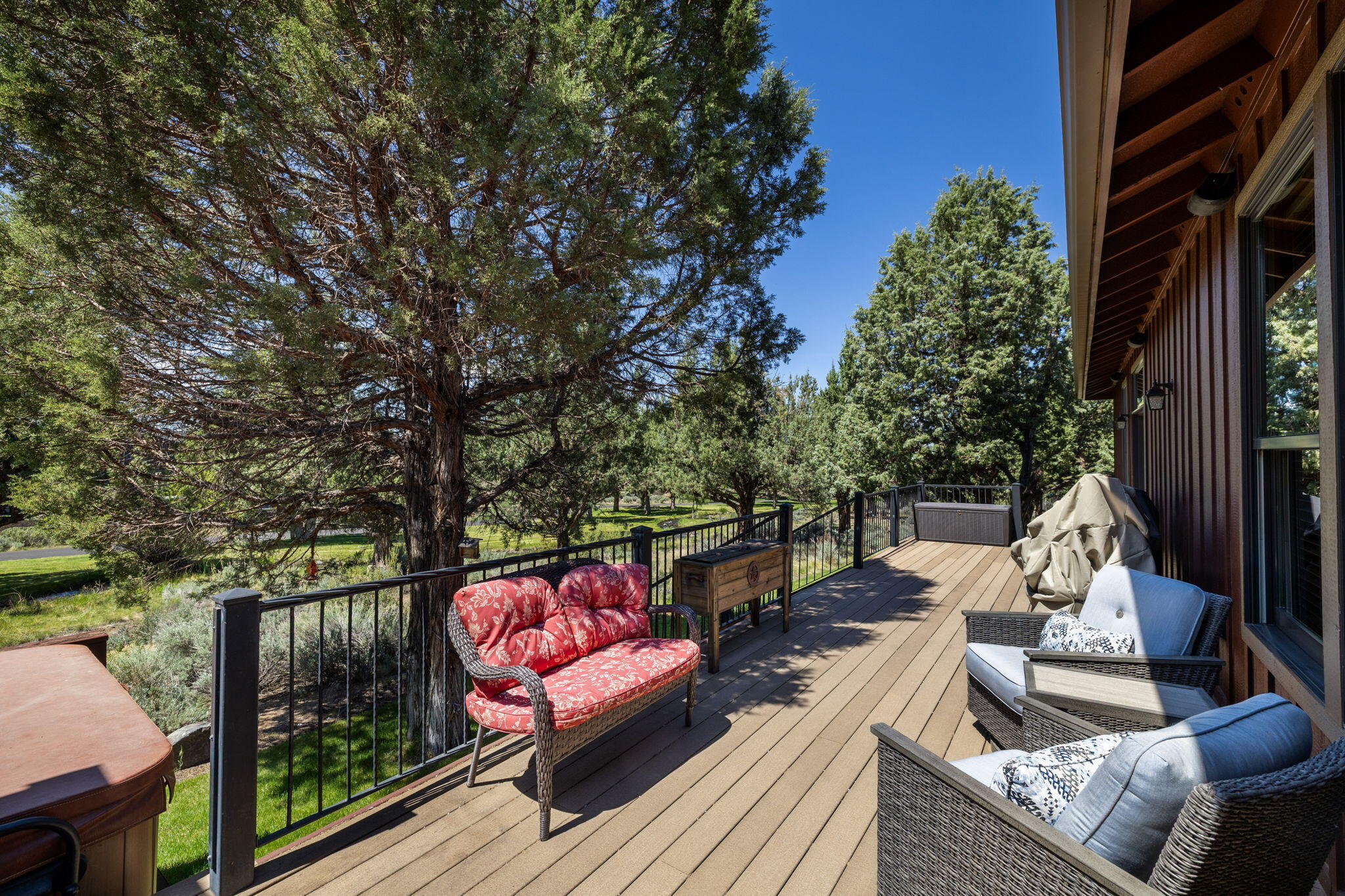 1144 Highland View Loop