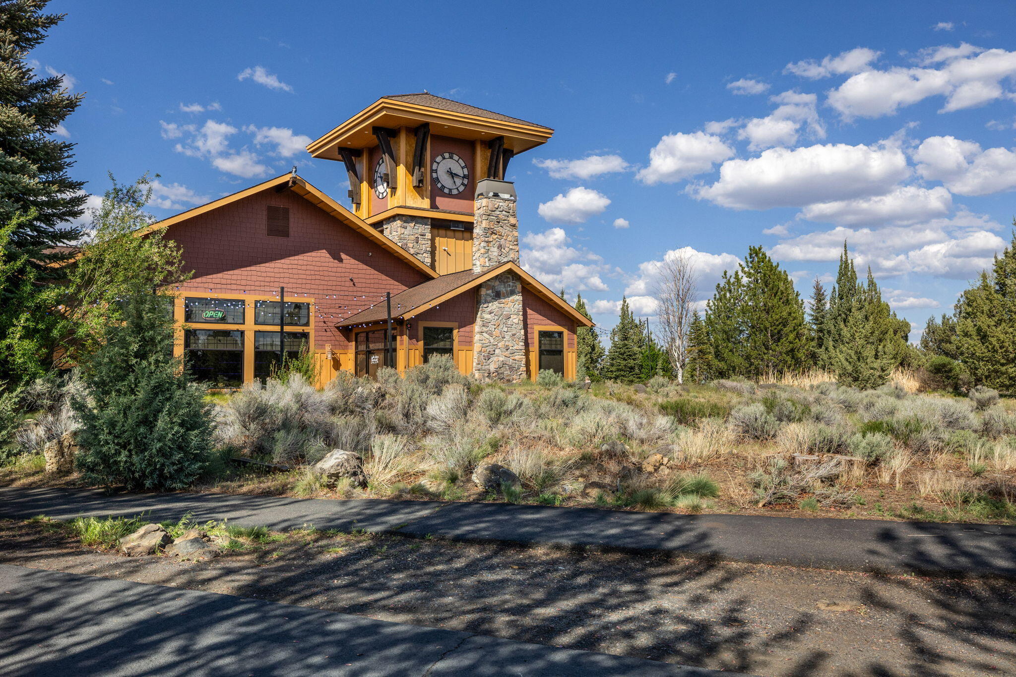 1144 Highland View Loop
