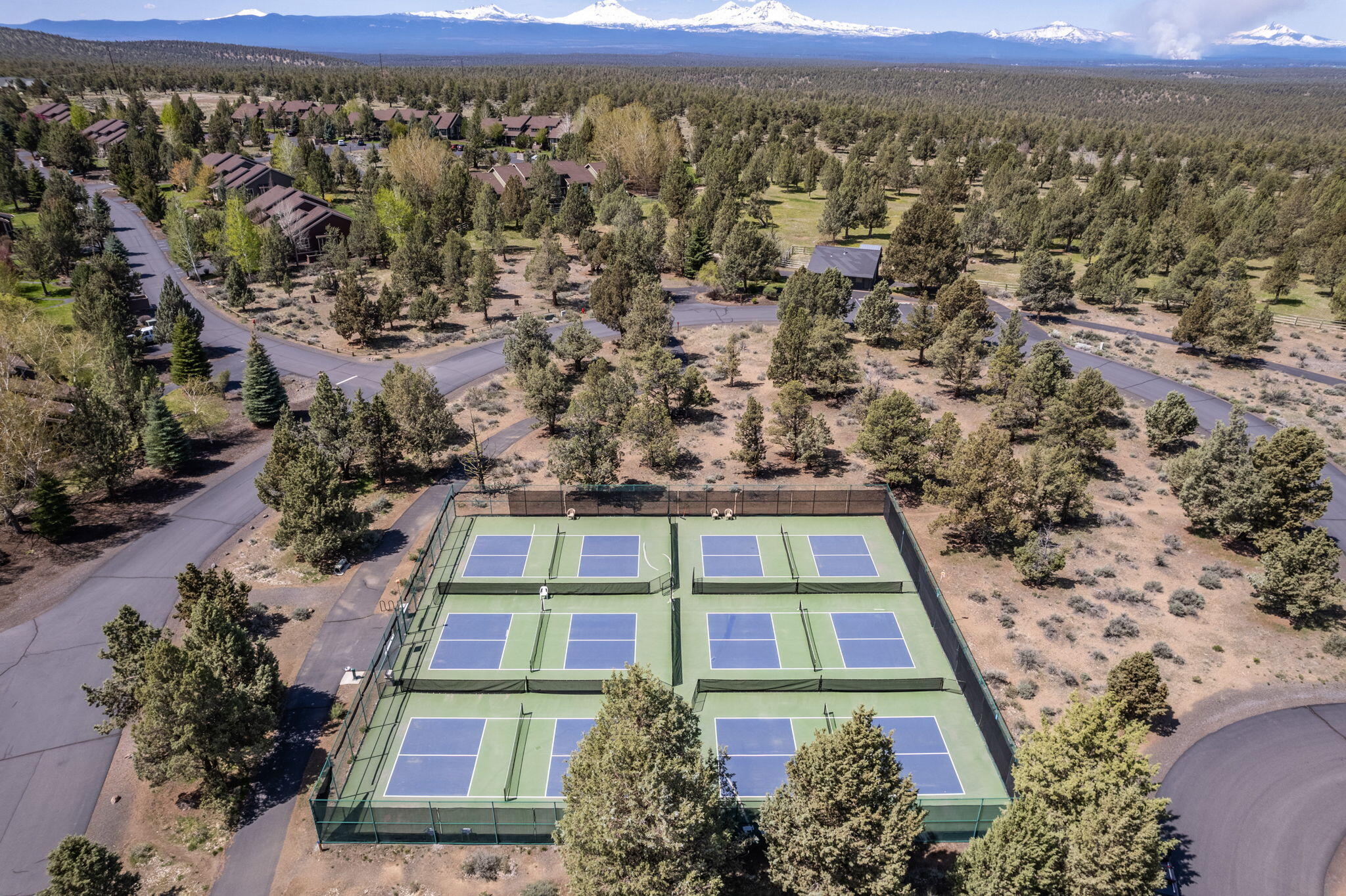 1144 Highland View Loop