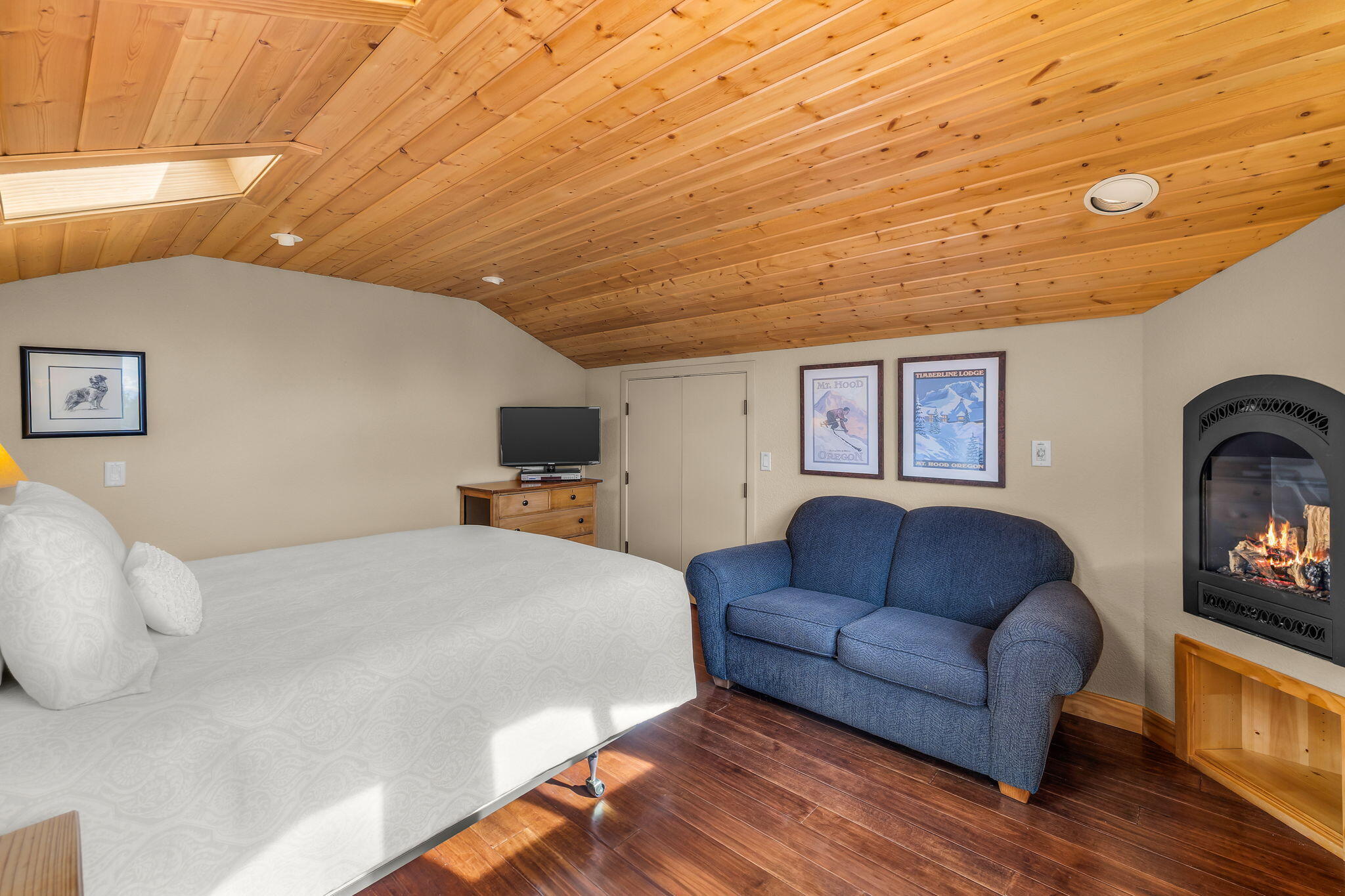 1134 Highland View Loop