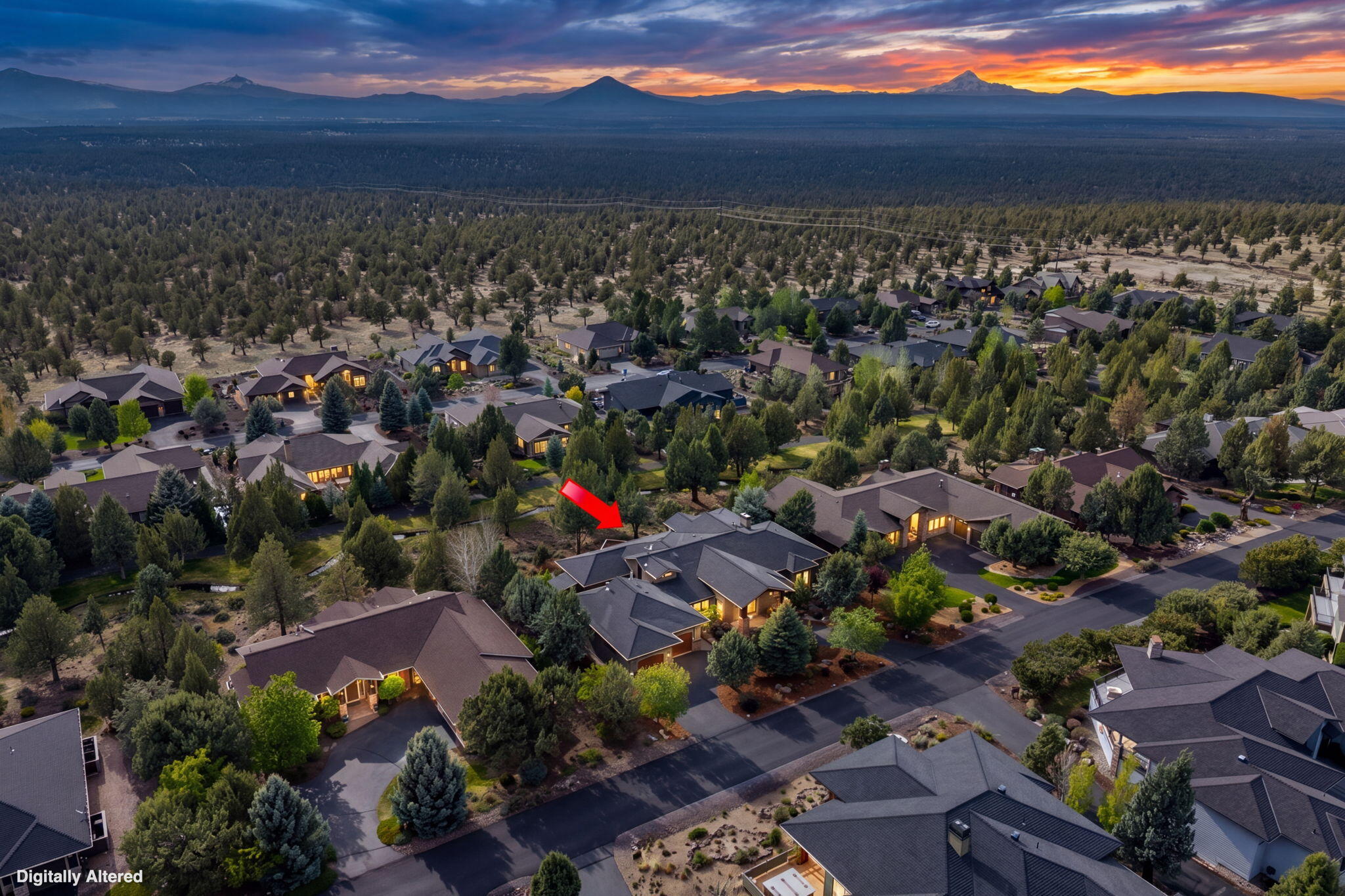 1134 Highland View Loop