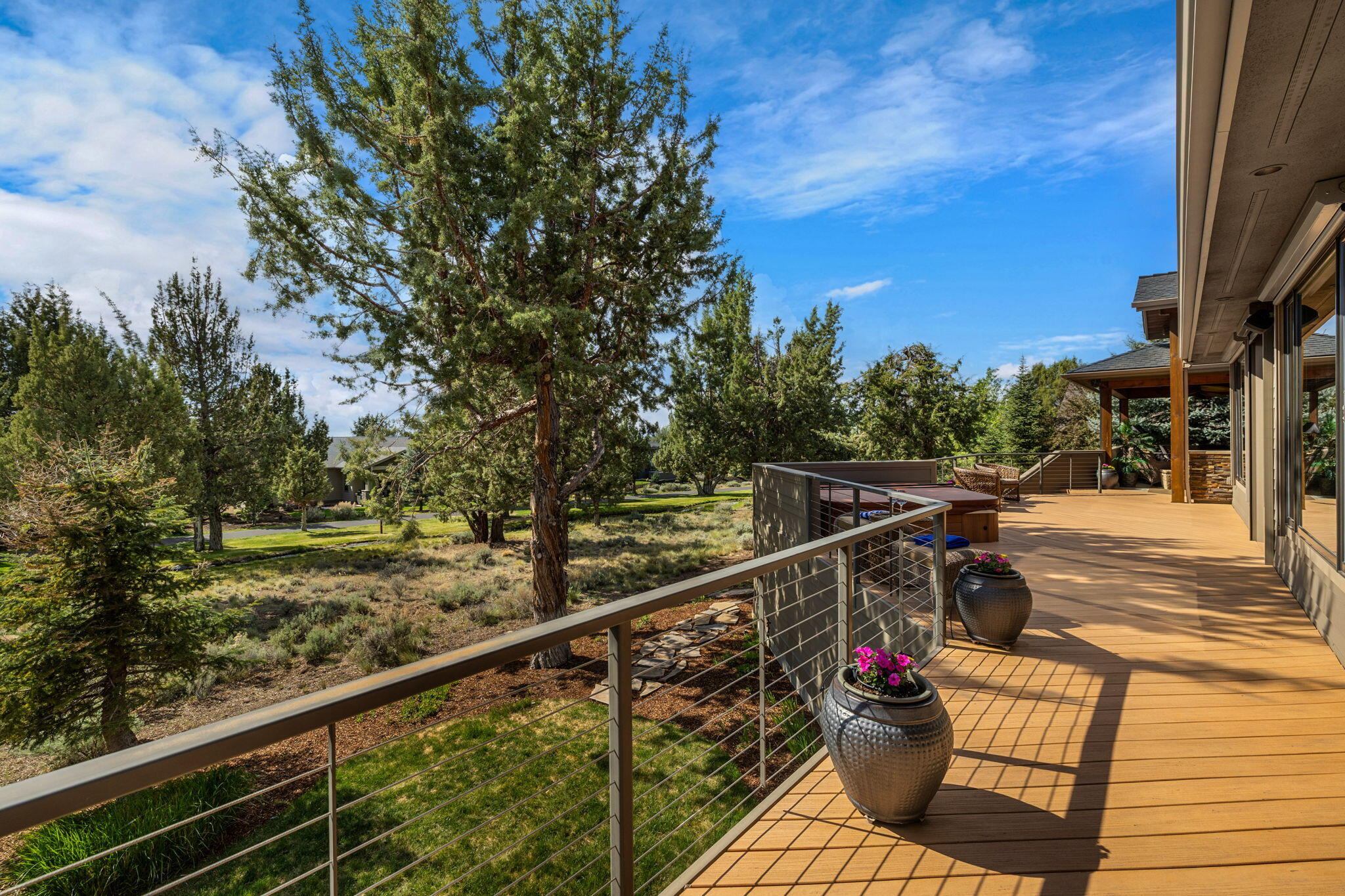 1134 Highland View Loop