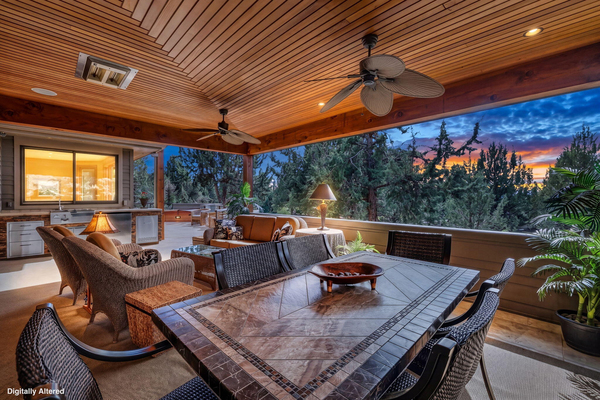 1134 Highland View Loop