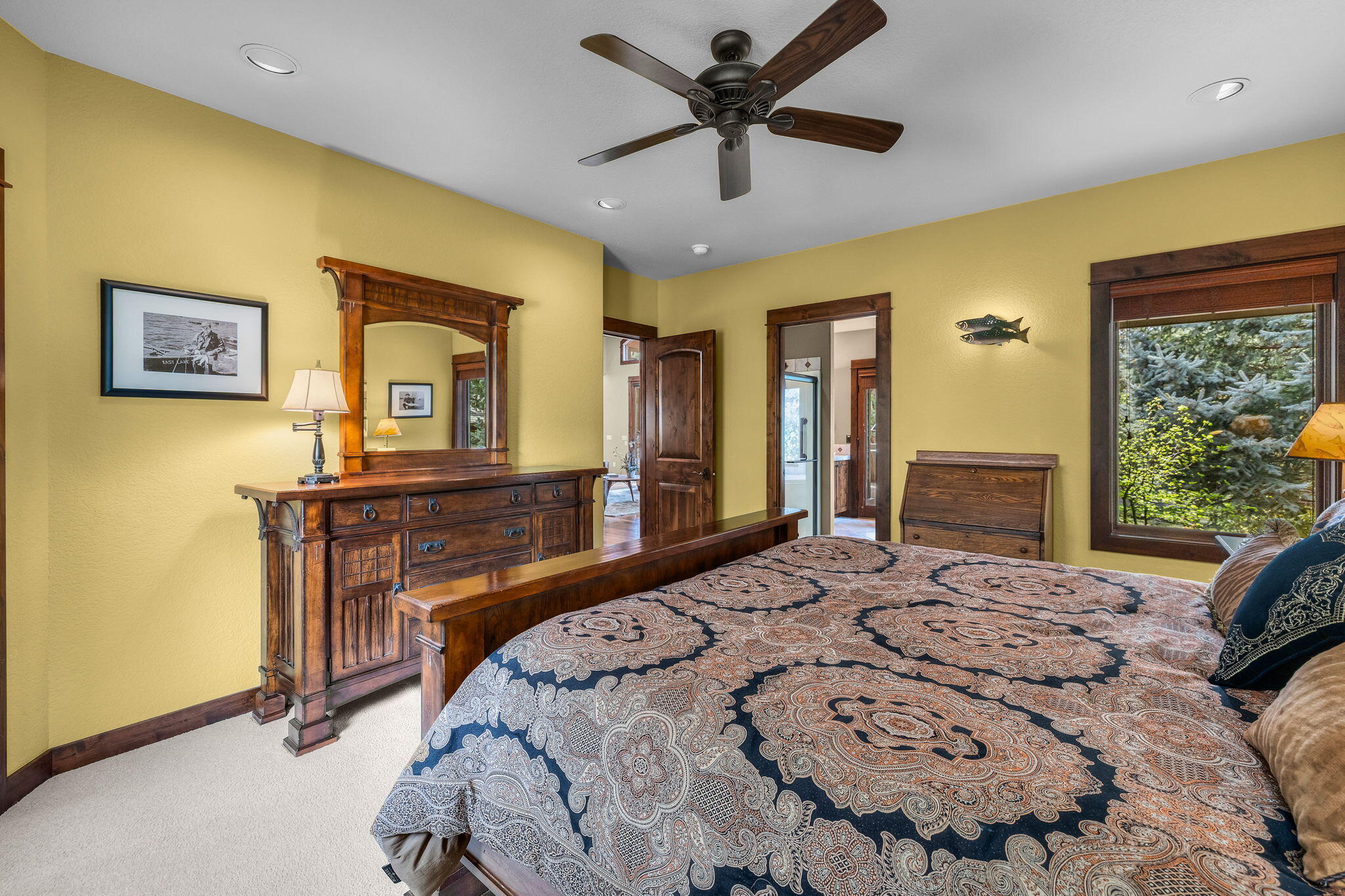 1134 Highland View Loop