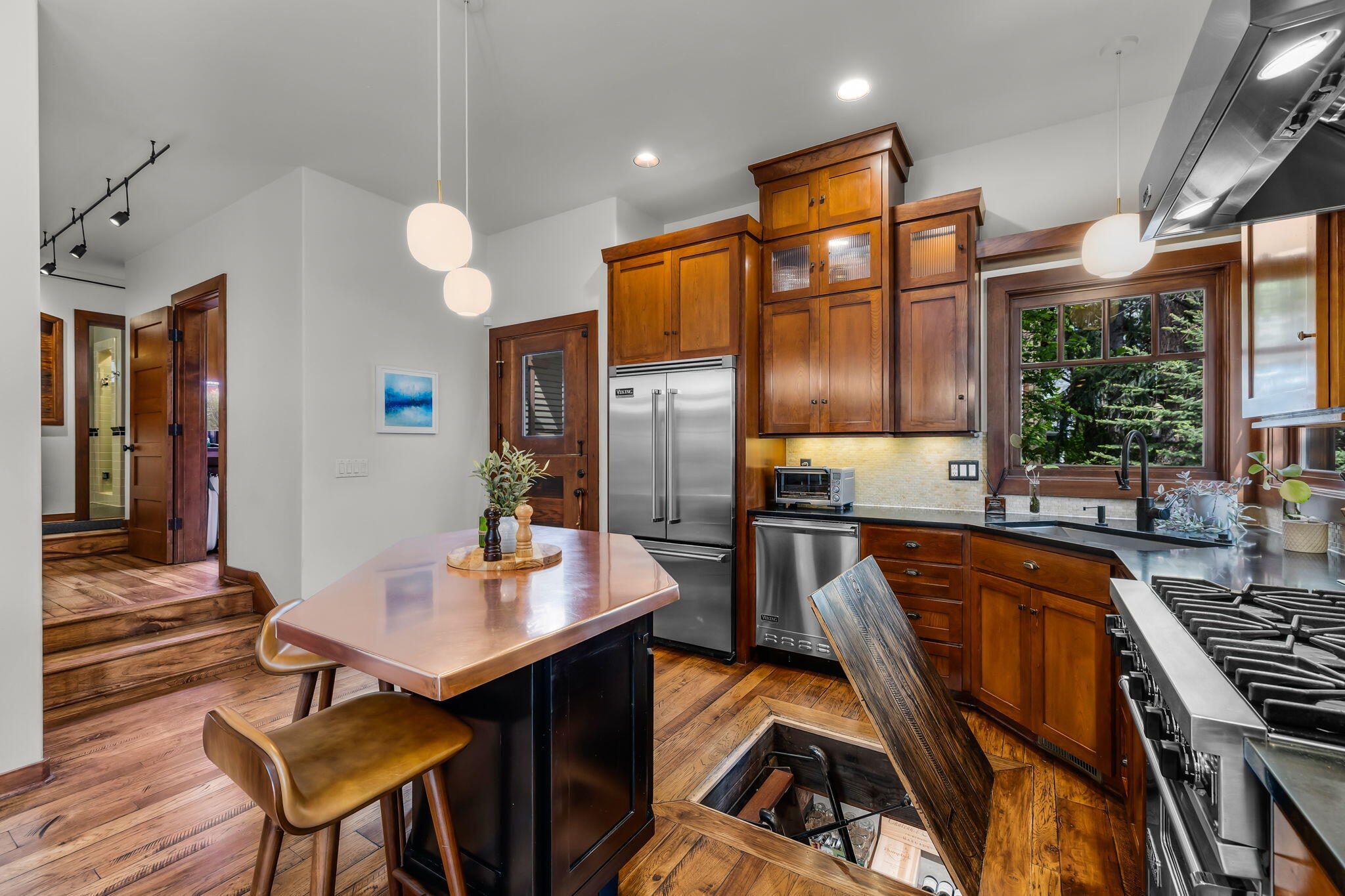 2216 NW 6th Street