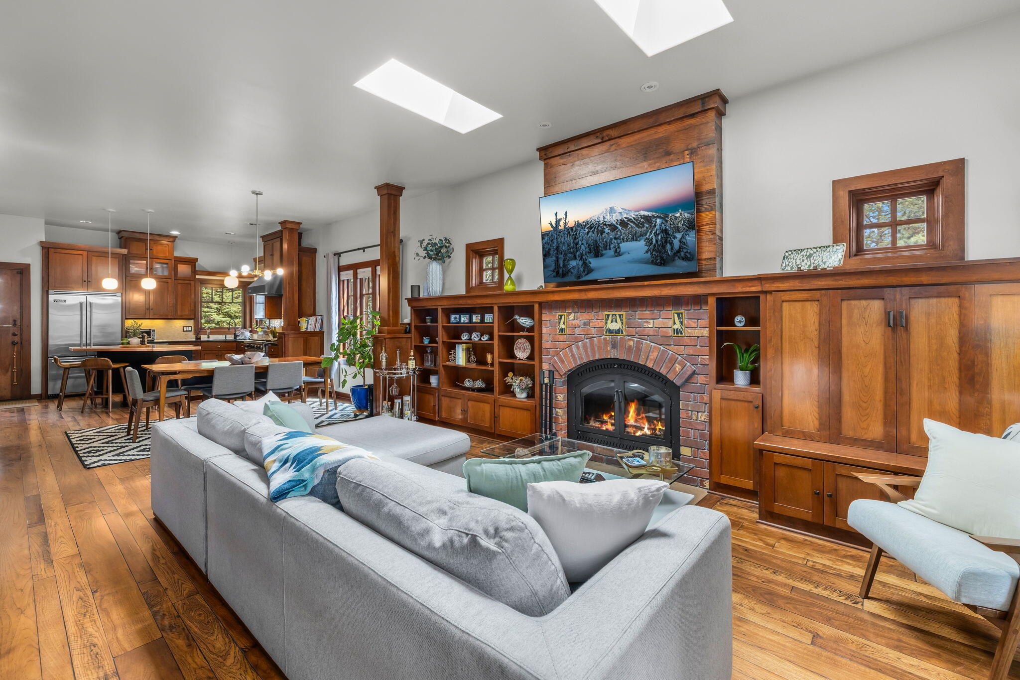 2216 NW 6th Street