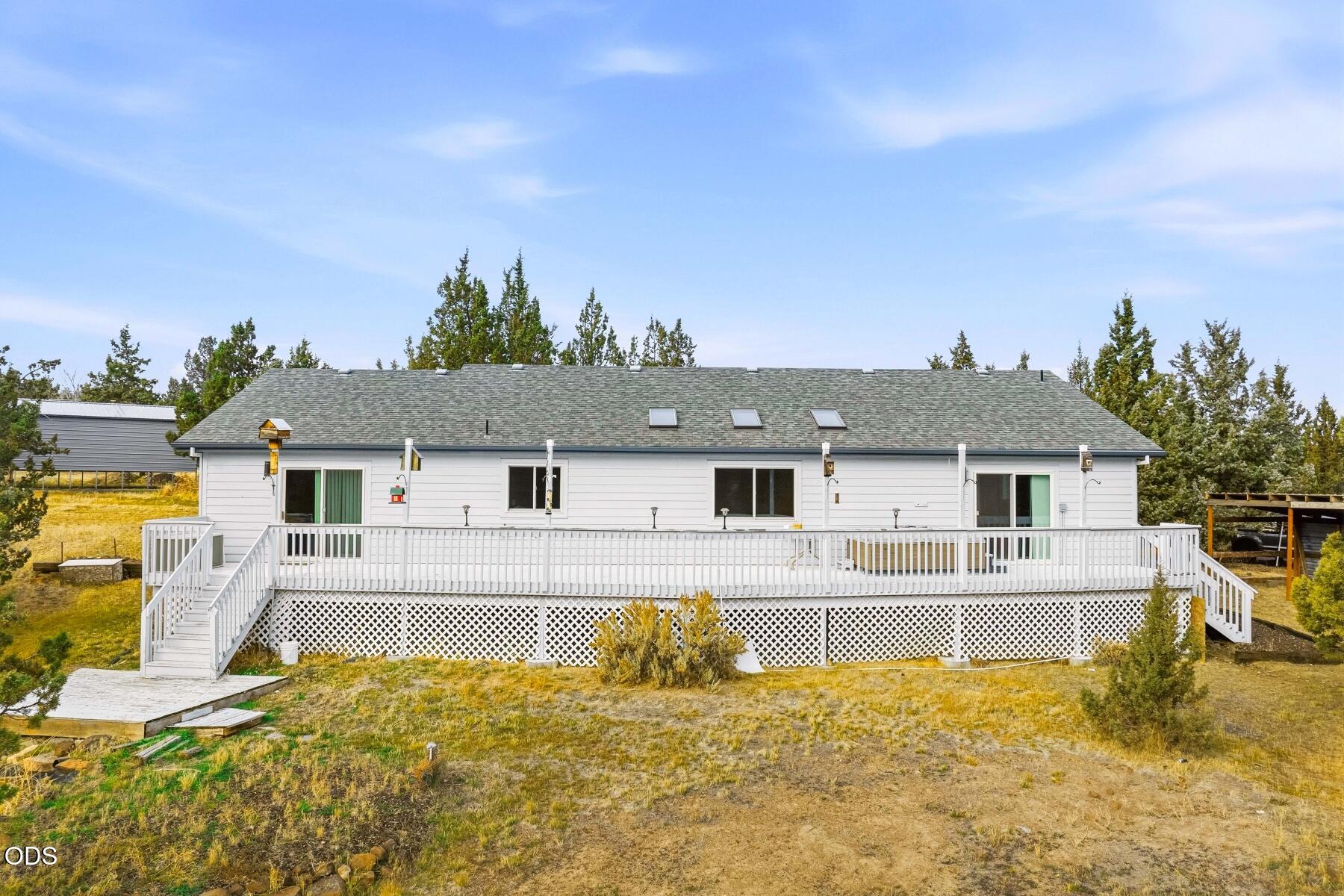 6678 SE Davis Loop