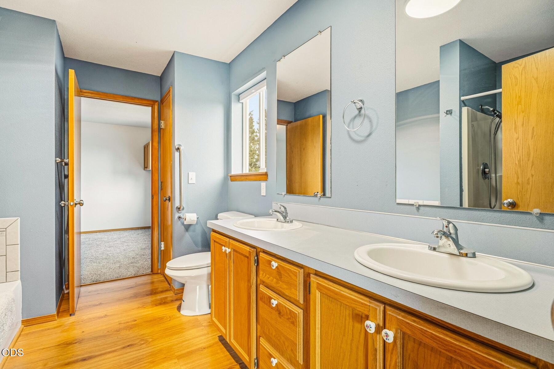 6678 SE Davis Loop