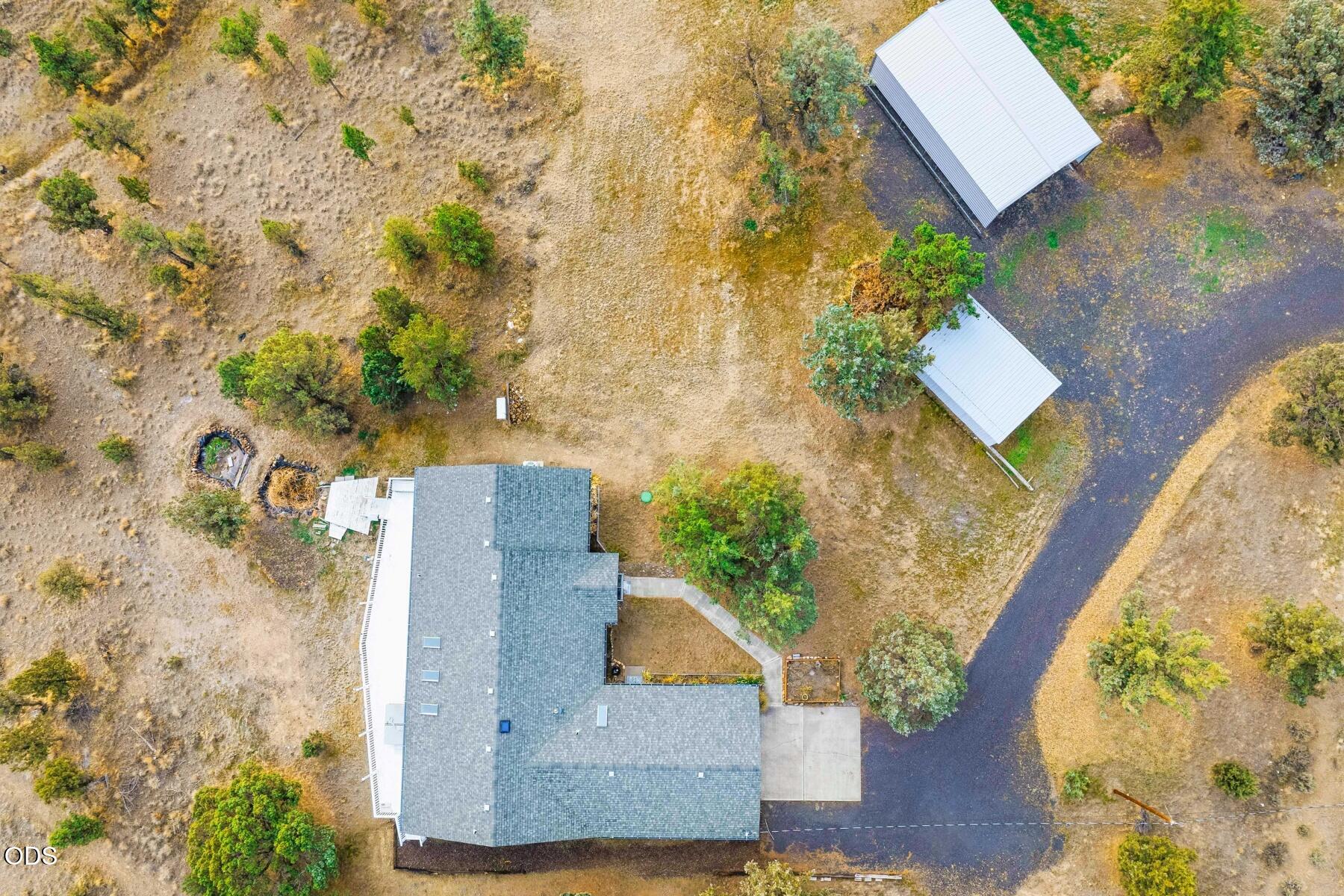 6678 SE Davis Loop