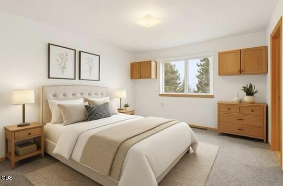 6678 SE Davis Loop
