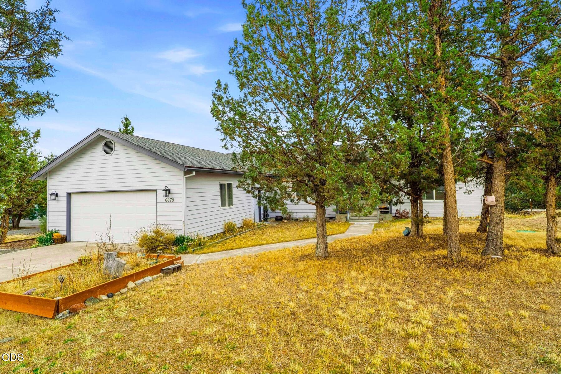 6678 SE Davis Loop