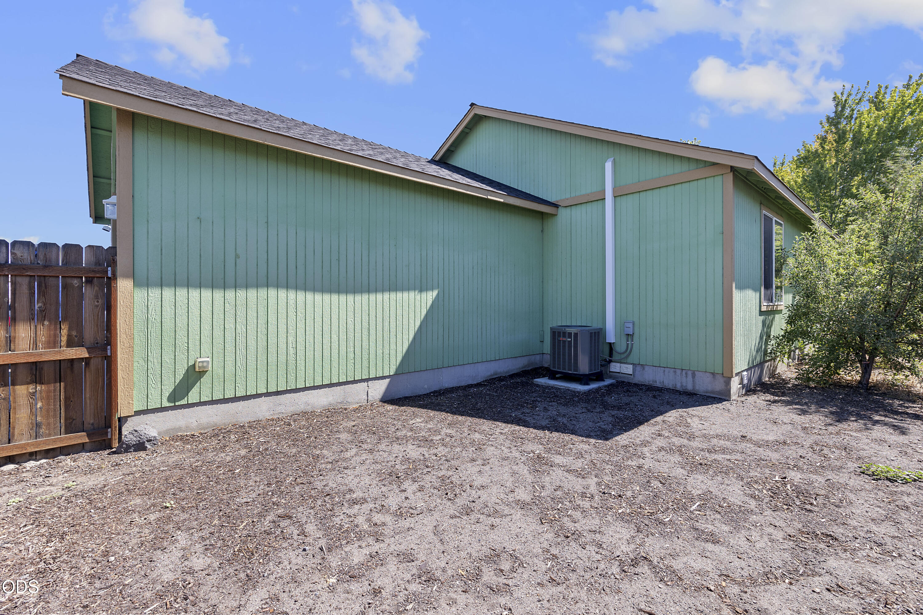 1345 NE 3rd Street