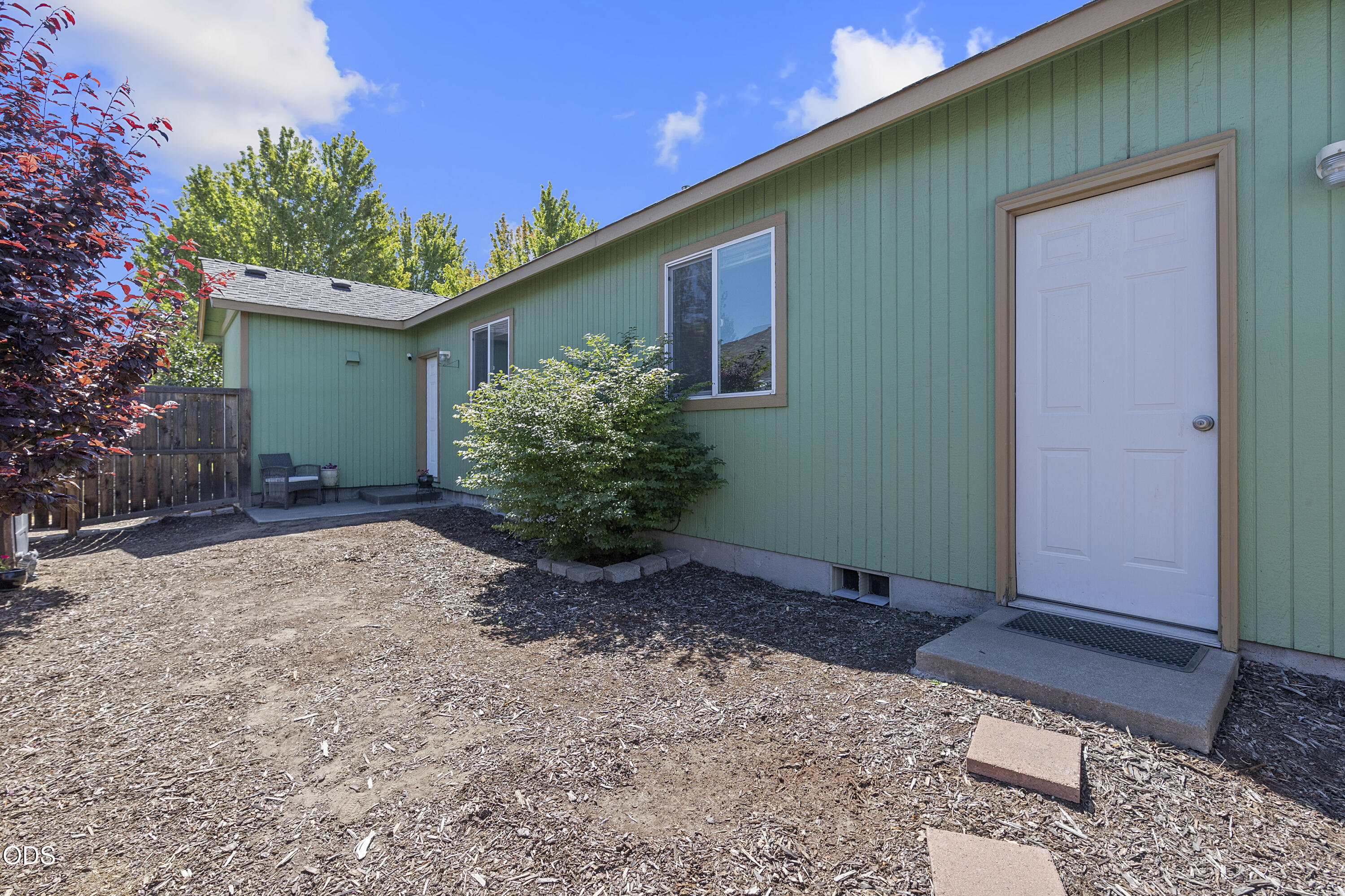 1345 NE 3rd Street