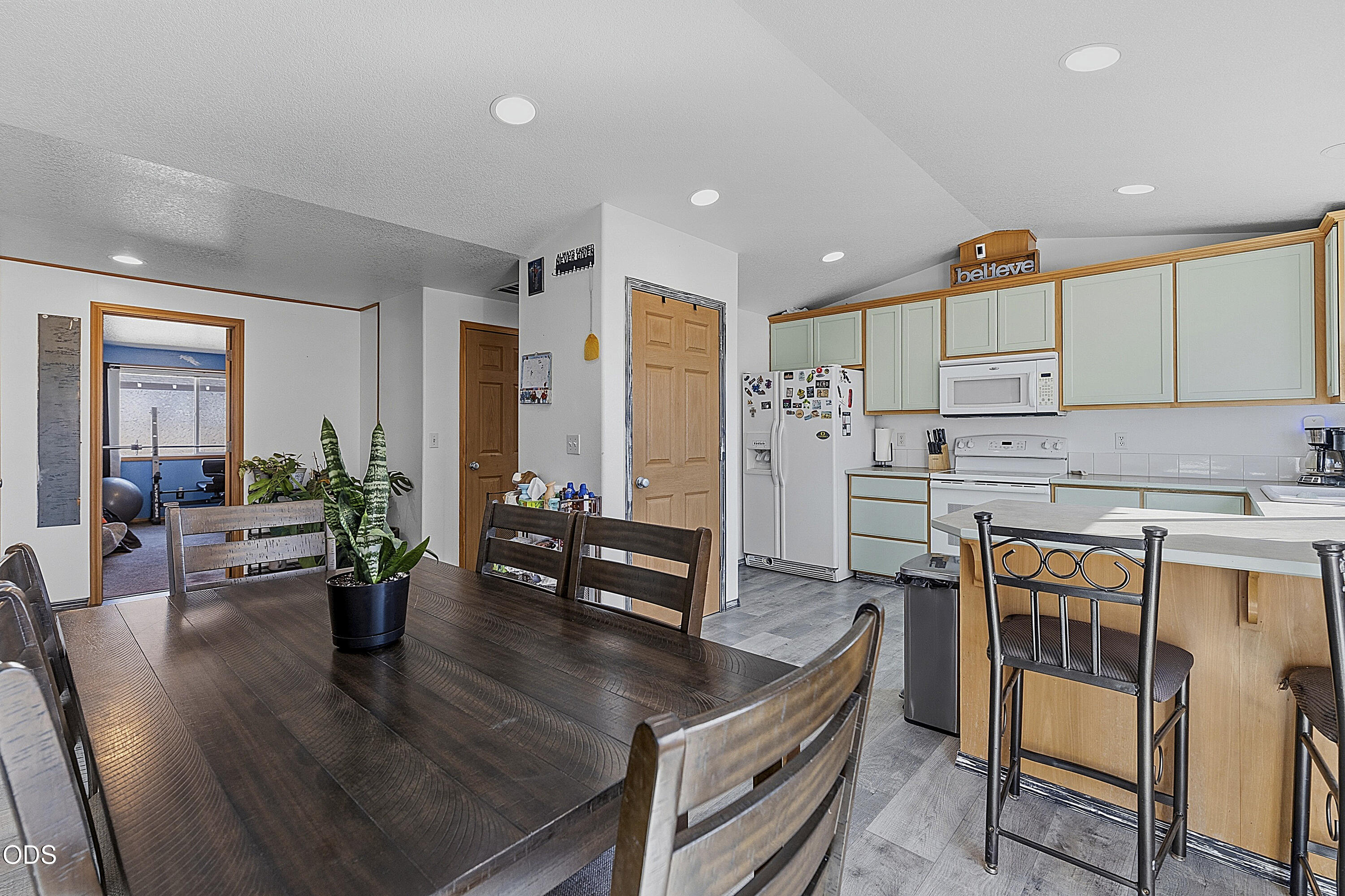 316 Center Ridge Drive