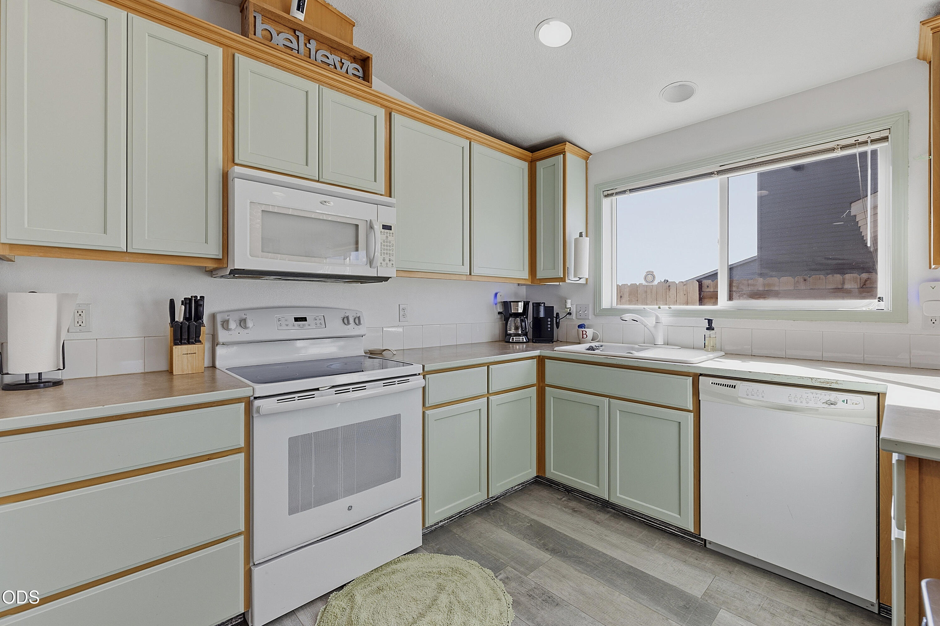 316 Center Ridge Drive