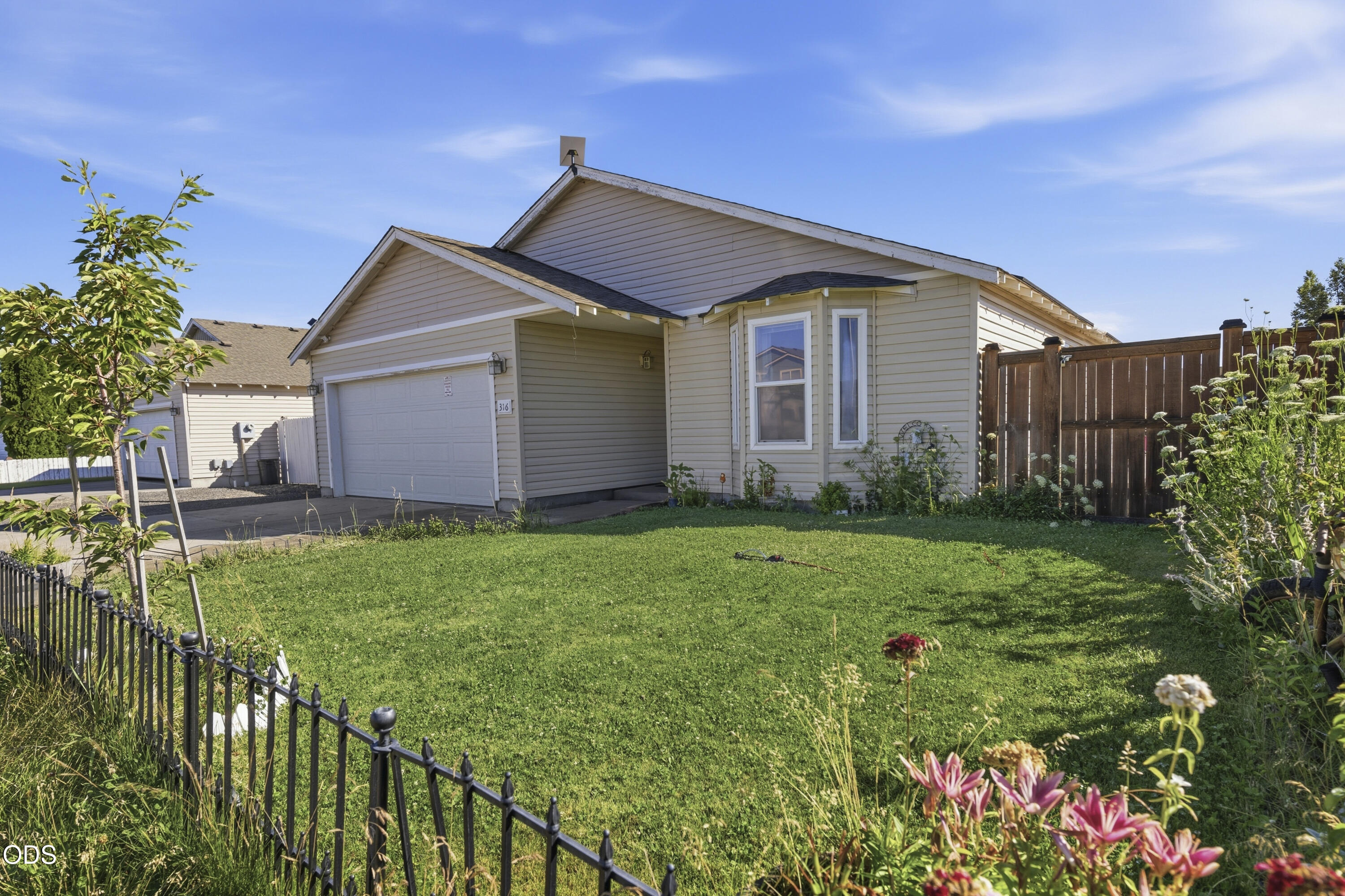 316 Center Ridge Drive