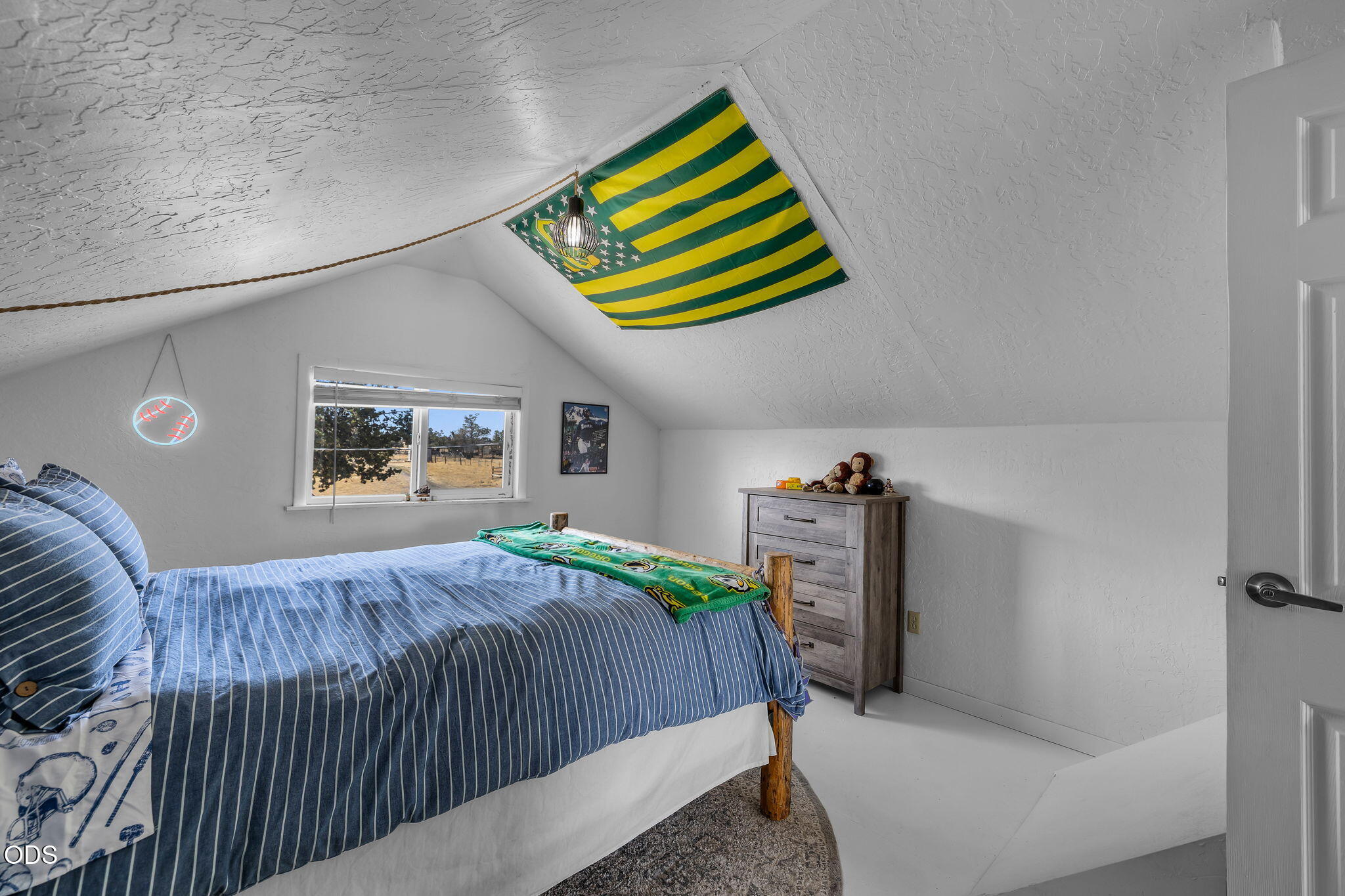 9440 SW Feather Drive