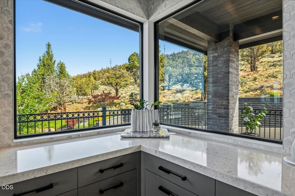 10504 Bitterbrush Court