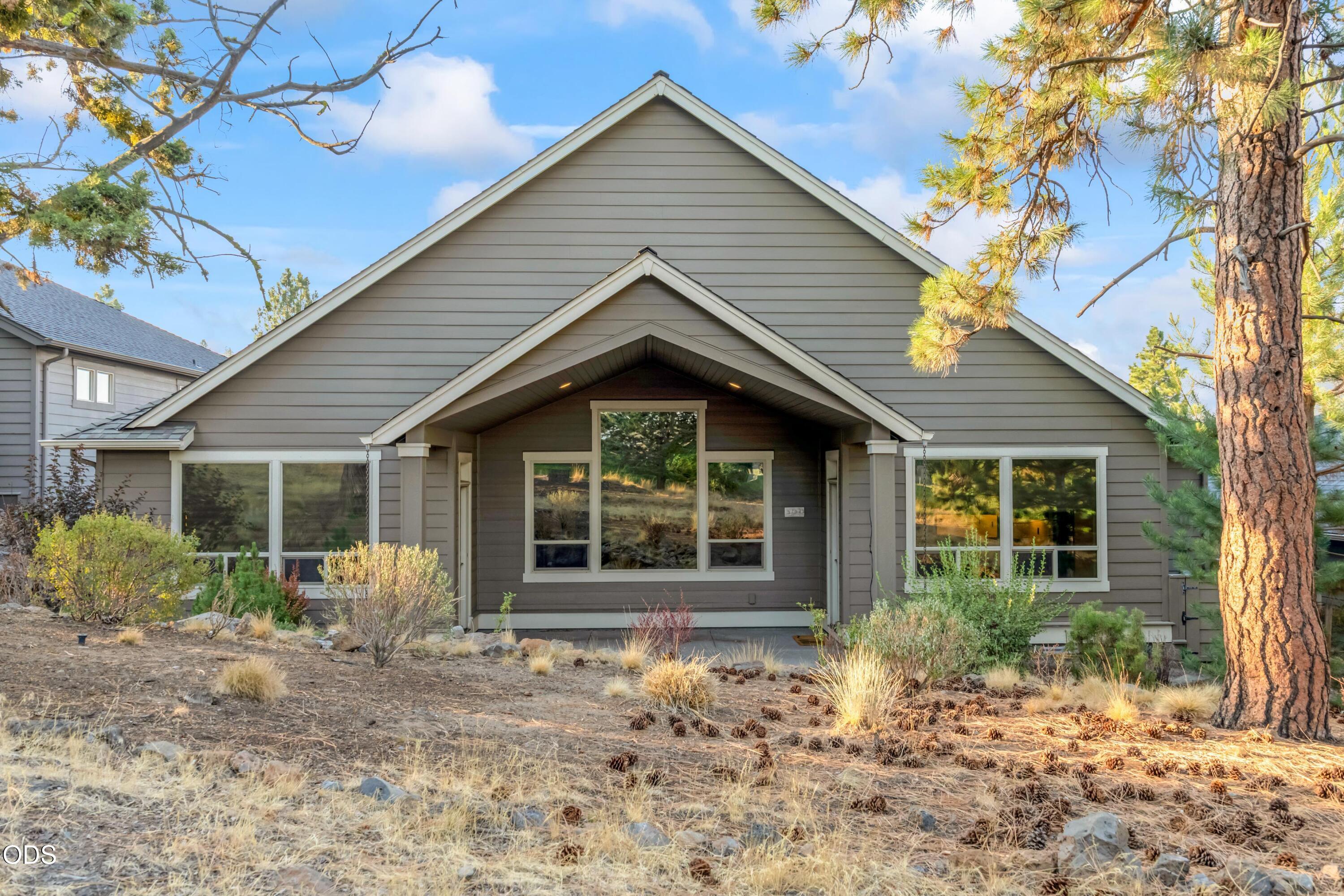 2557 NW Pine Terrace Drive